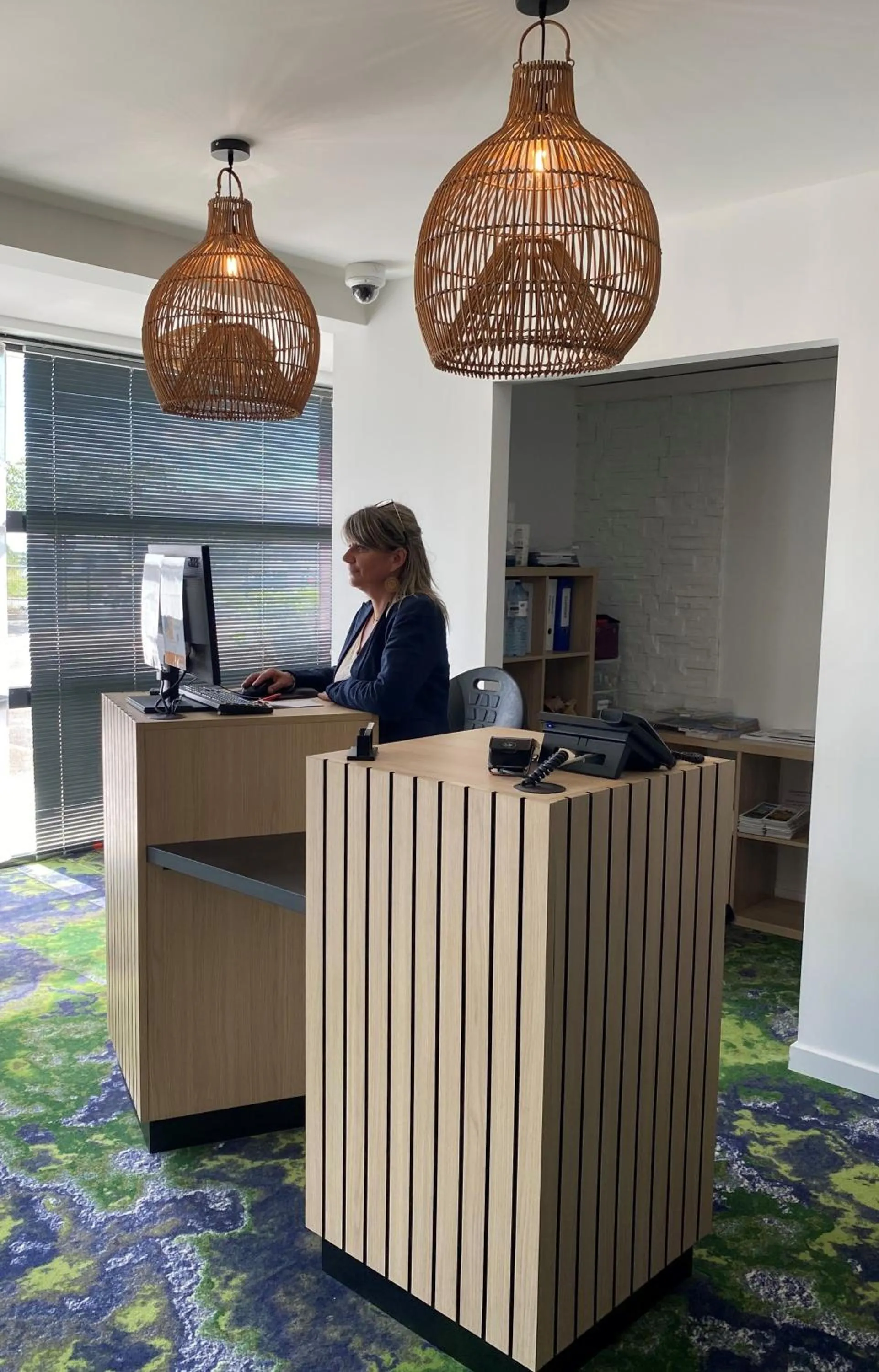 Lobby or reception in Hôtel Pont Rouge , Carcassonne