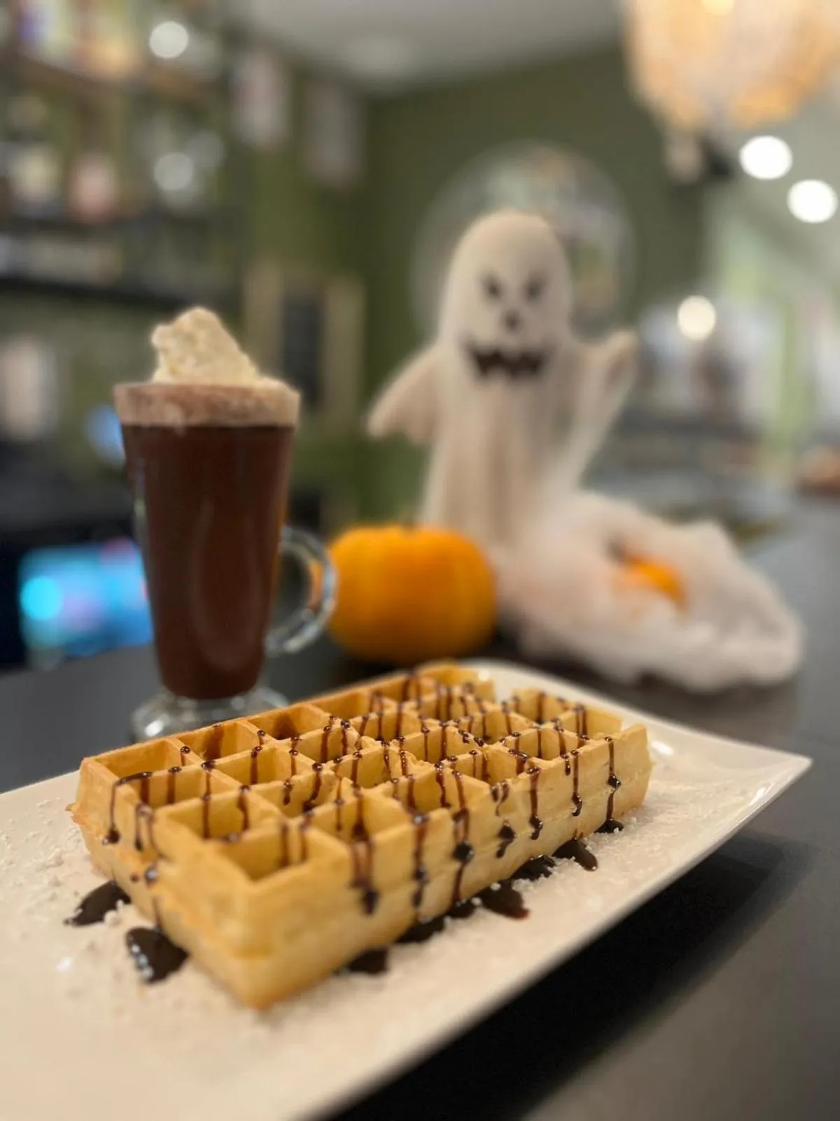 Restaurant/places to eat in Hôtel Pont Rouge , Carcassonne