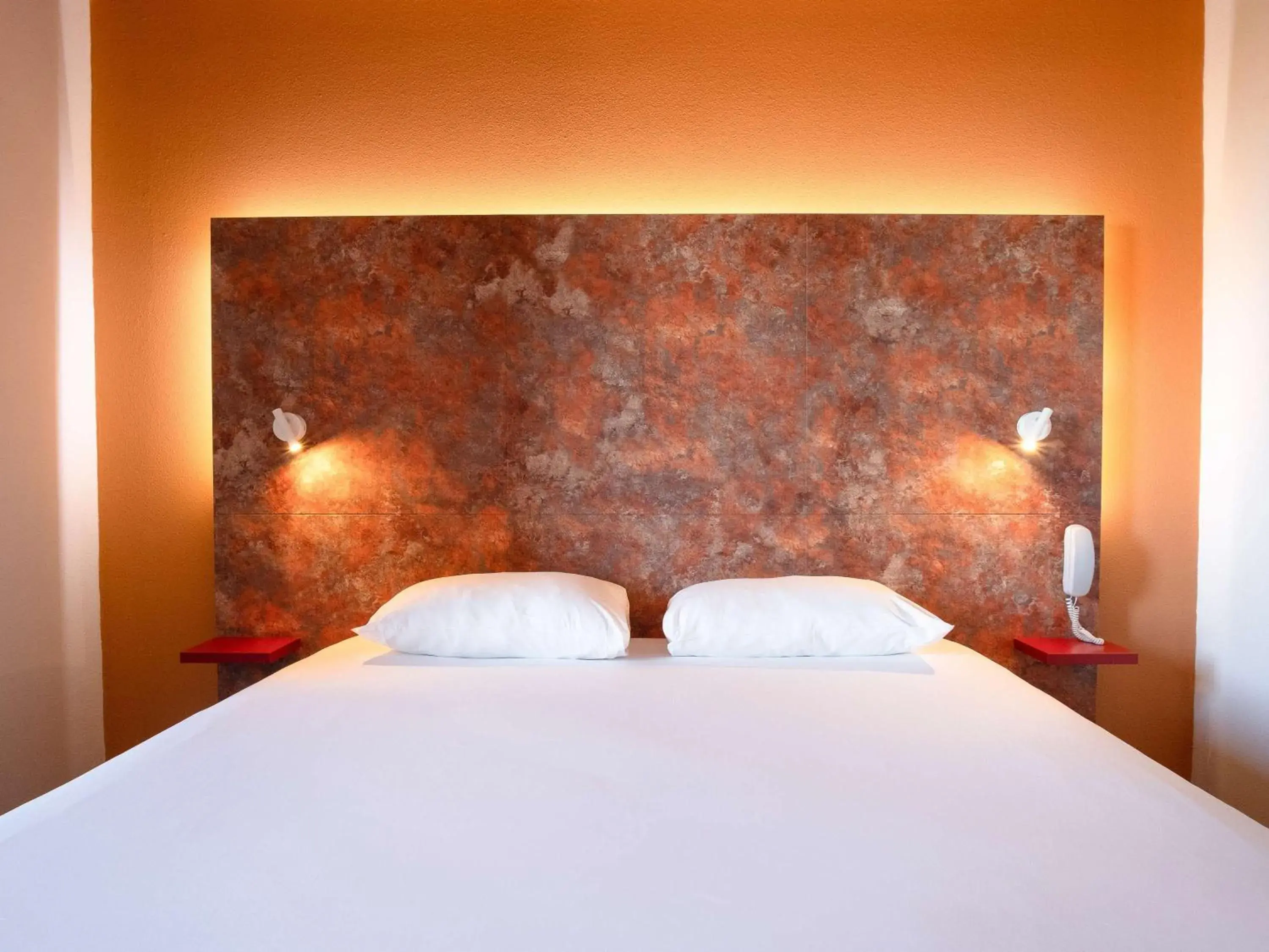 Bedroom, Bed in ibis Styles Toulouse Cite Espace Bedroom, Bed in ibis Styles Toulouse Cite Espace