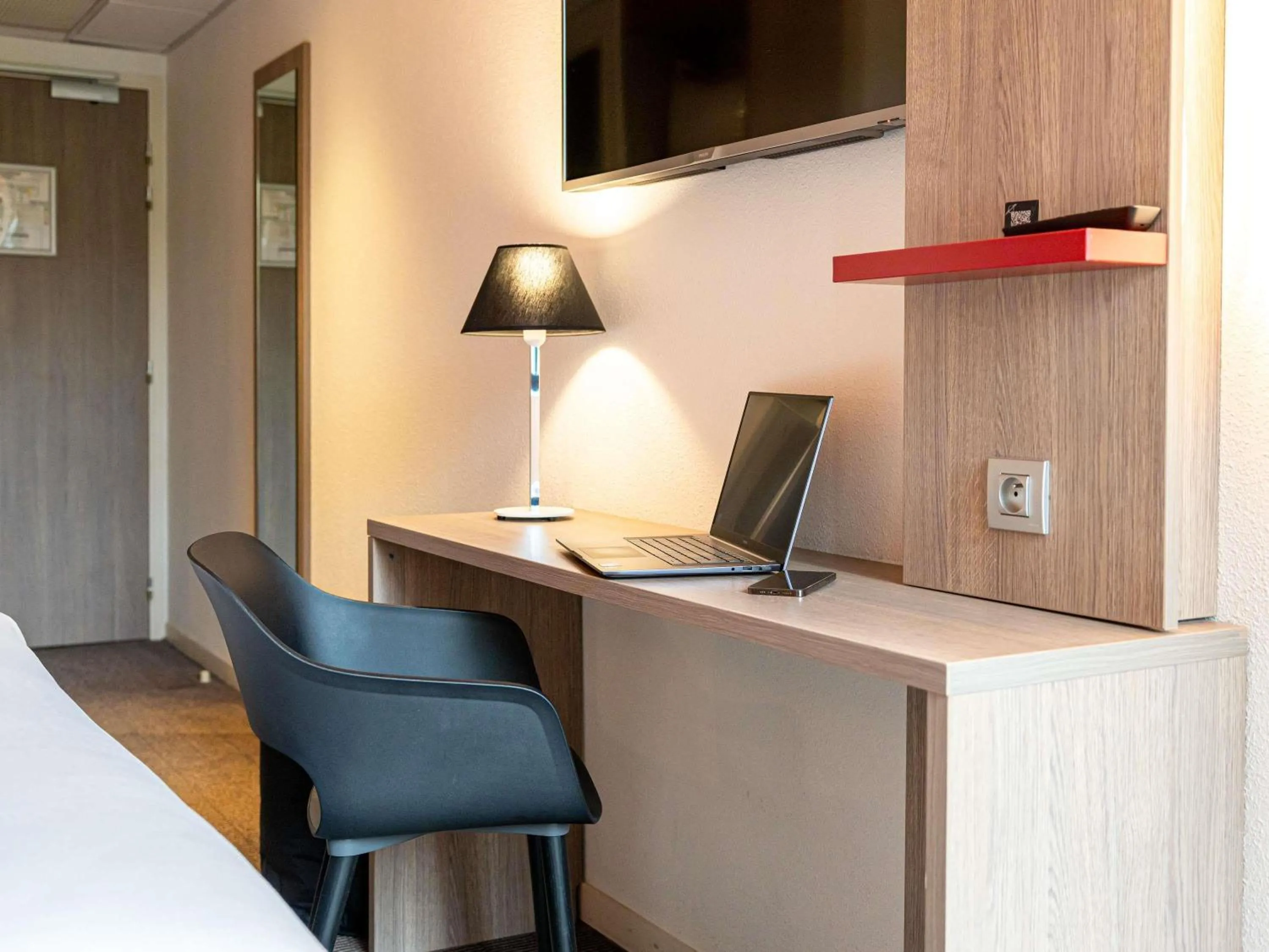 Bedroom in ibis Styles Toulouse Cite Espace