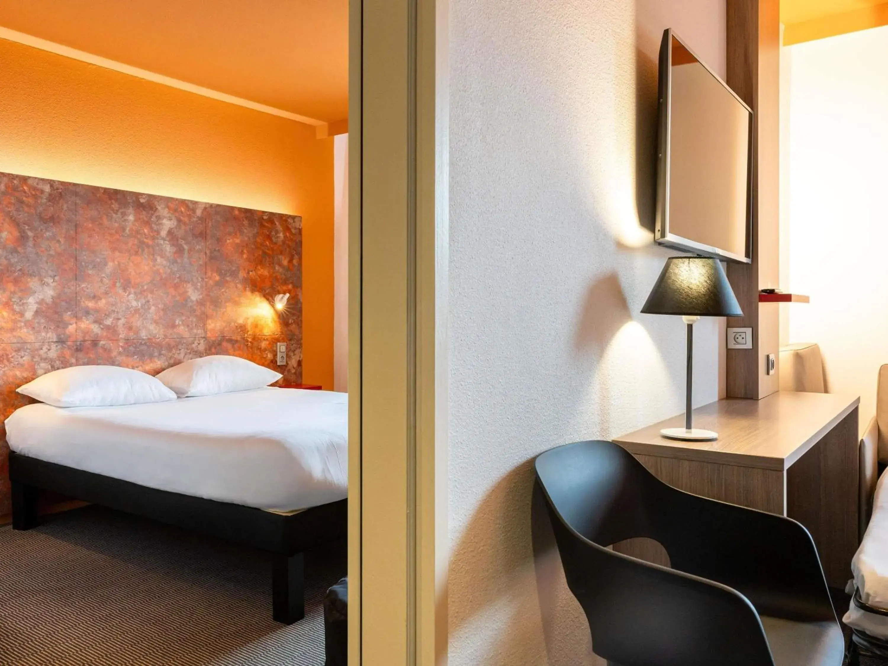 Bedroom, Bed in ibis Styles Toulouse Cite Espace Bedroom, Bed in ibis Styles Toulouse Cite Espace