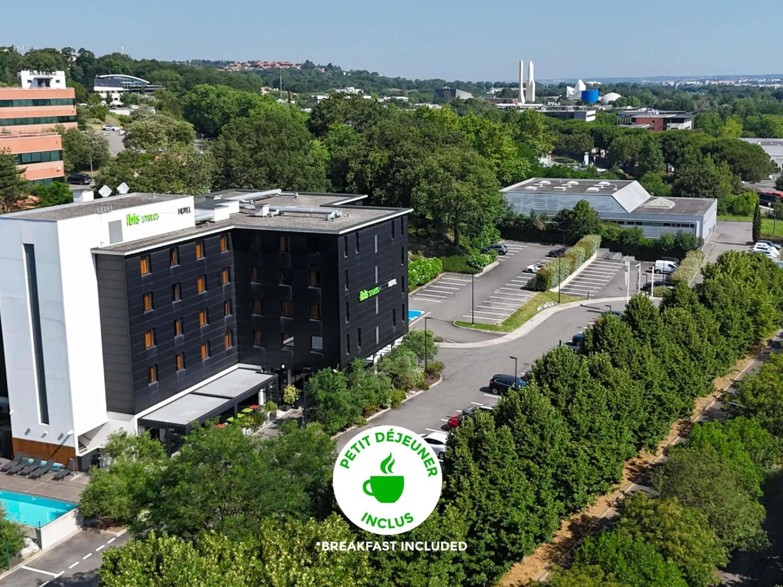 Property building in ibis Styles Toulouse Cite Espace Property building in ibis Styles Toulouse Cite Espace
