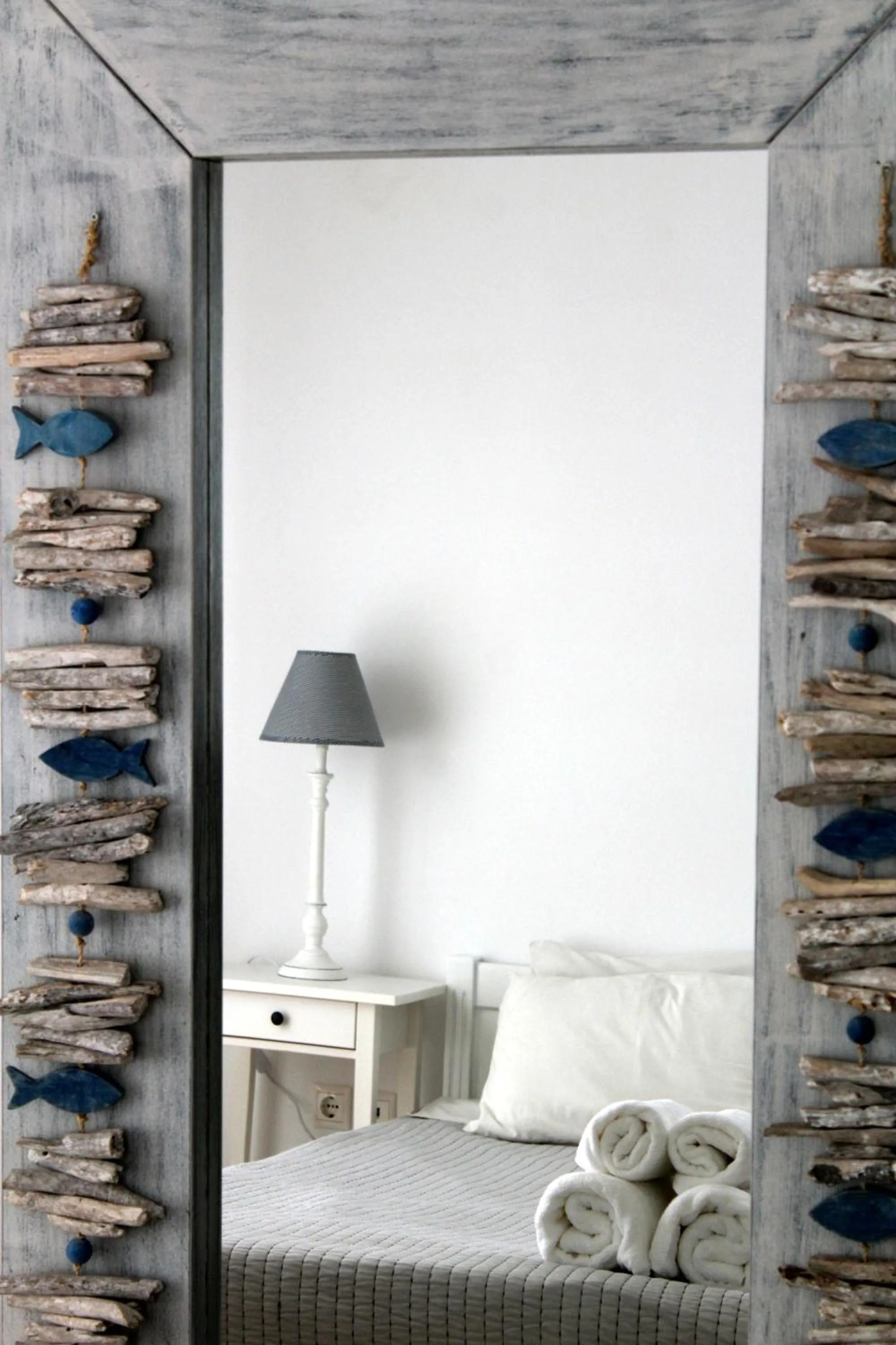 Bed in Santorini Mesotopos