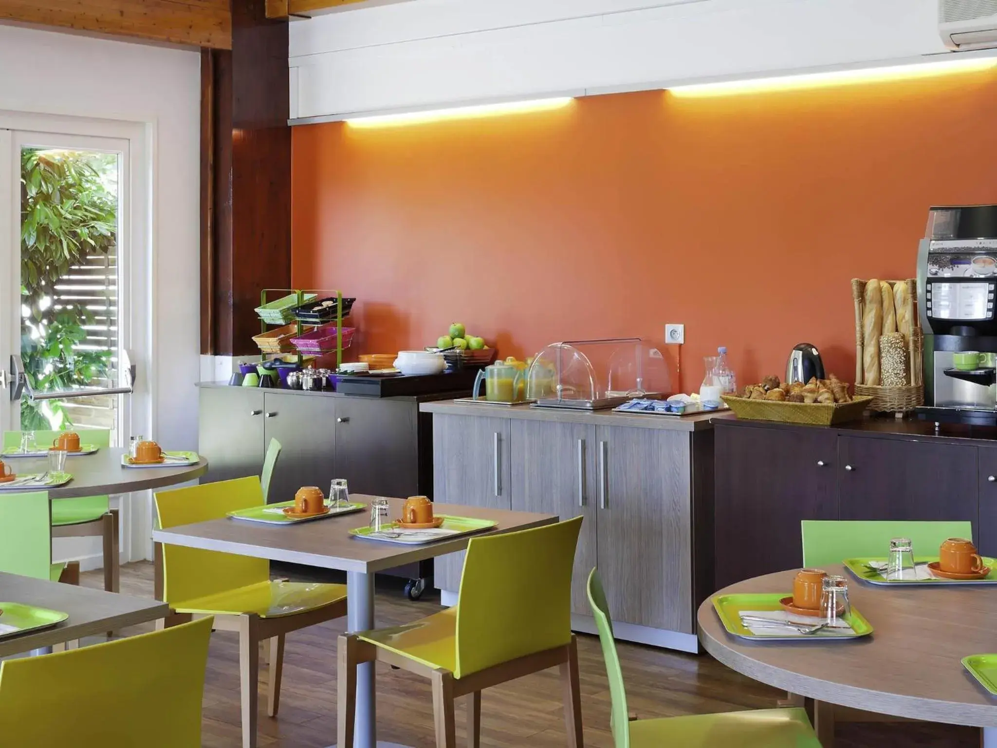 Restaurant/places to eat in ibis Styles Périgueux Trélissac Restaurant/places to eat in ibis Styles Périgueux Trélissac