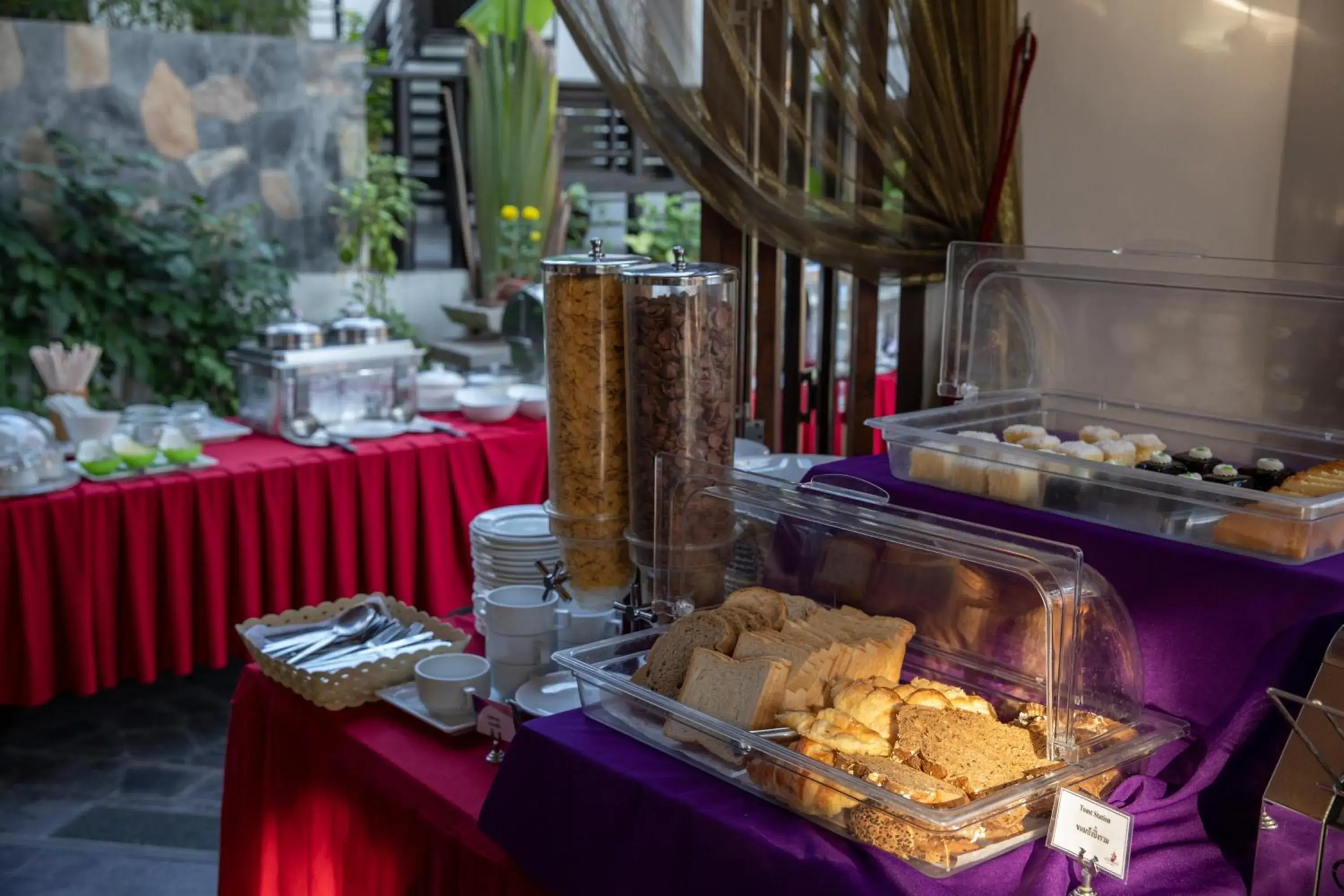 Food in Samed Pavilion Resort Food in Samed Pavilion Resort