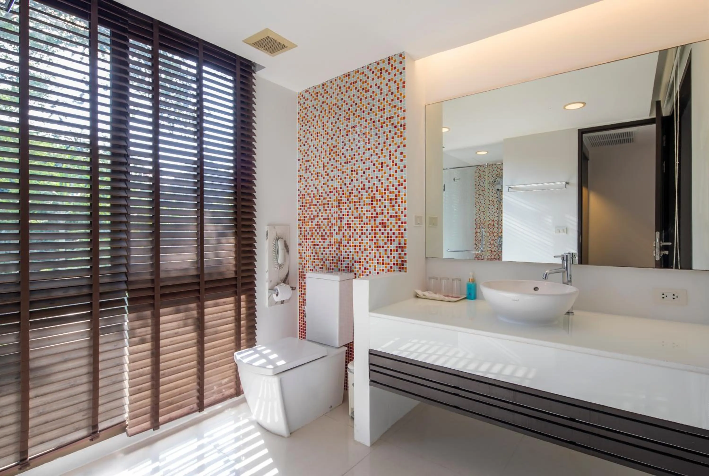 Property building, Bed in Samed Pavilion Resort