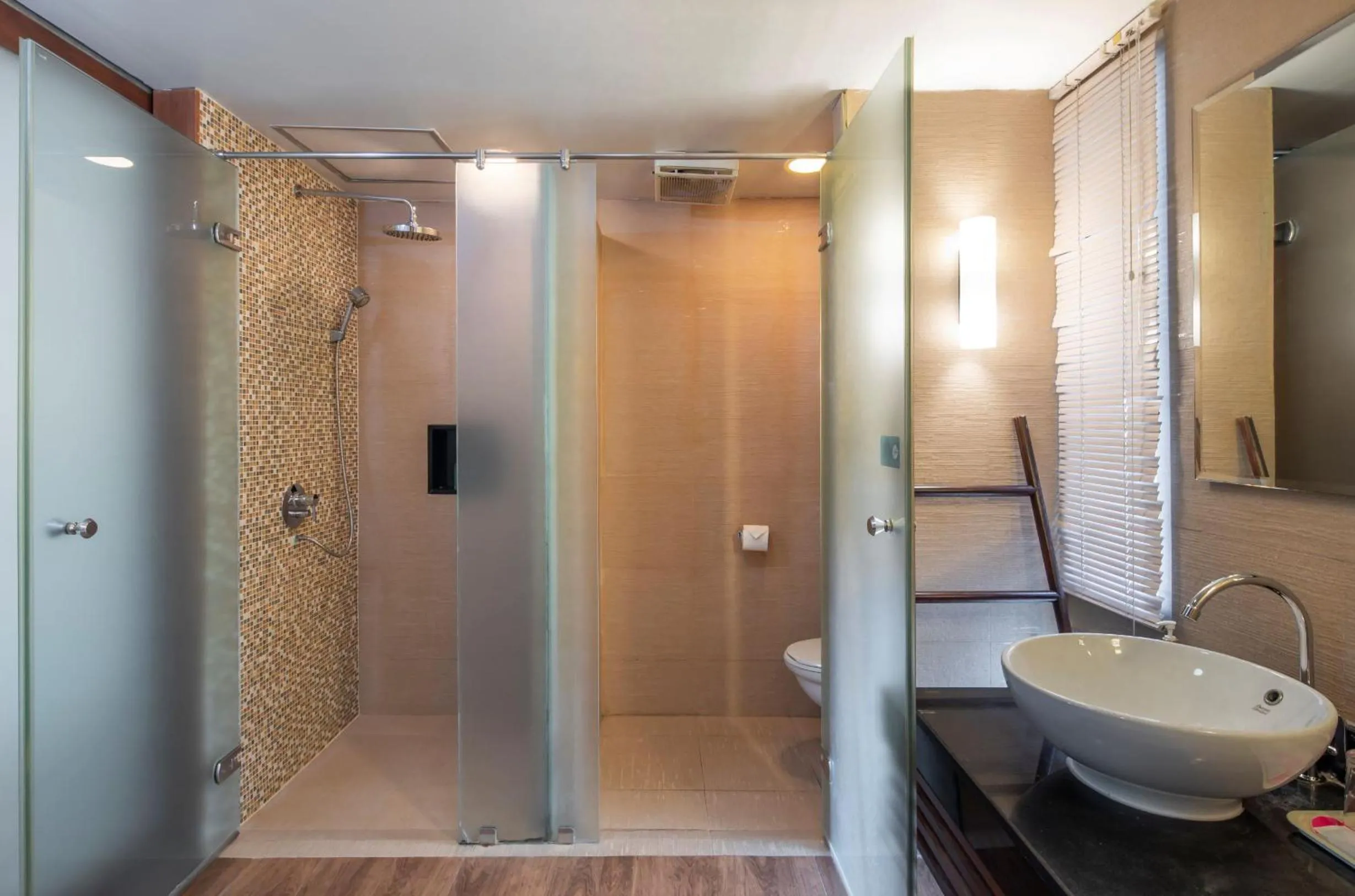 Property building in Samed Pavilion Resort