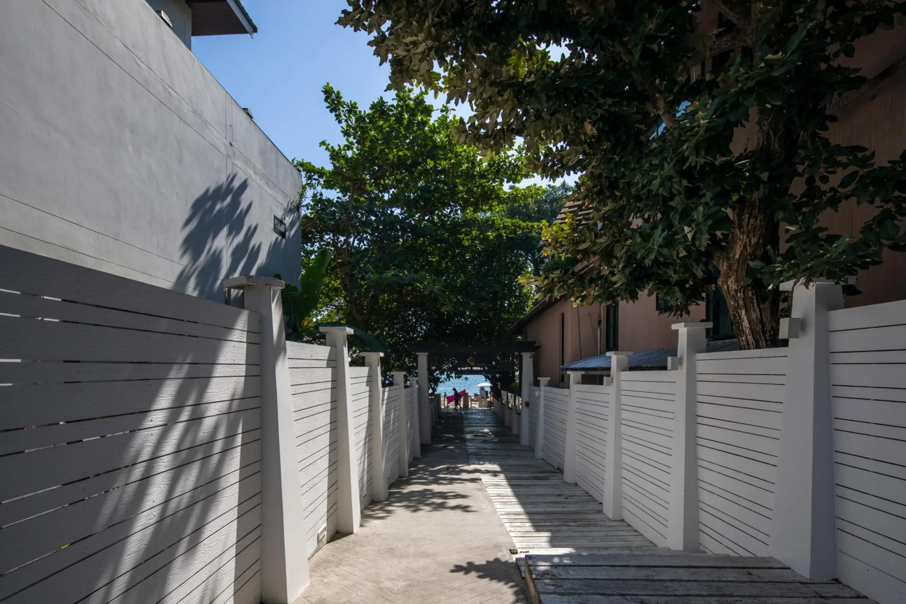 Facade/entrance in Samed Pavilion Resort Facade/entrance in Samed Pavilion Resort