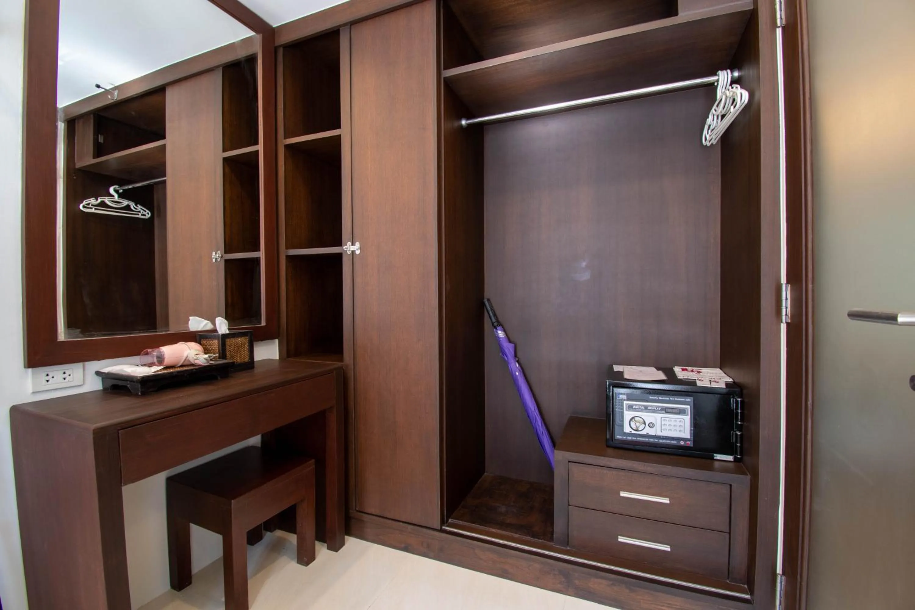 Property building in Samed Pavilion Resort