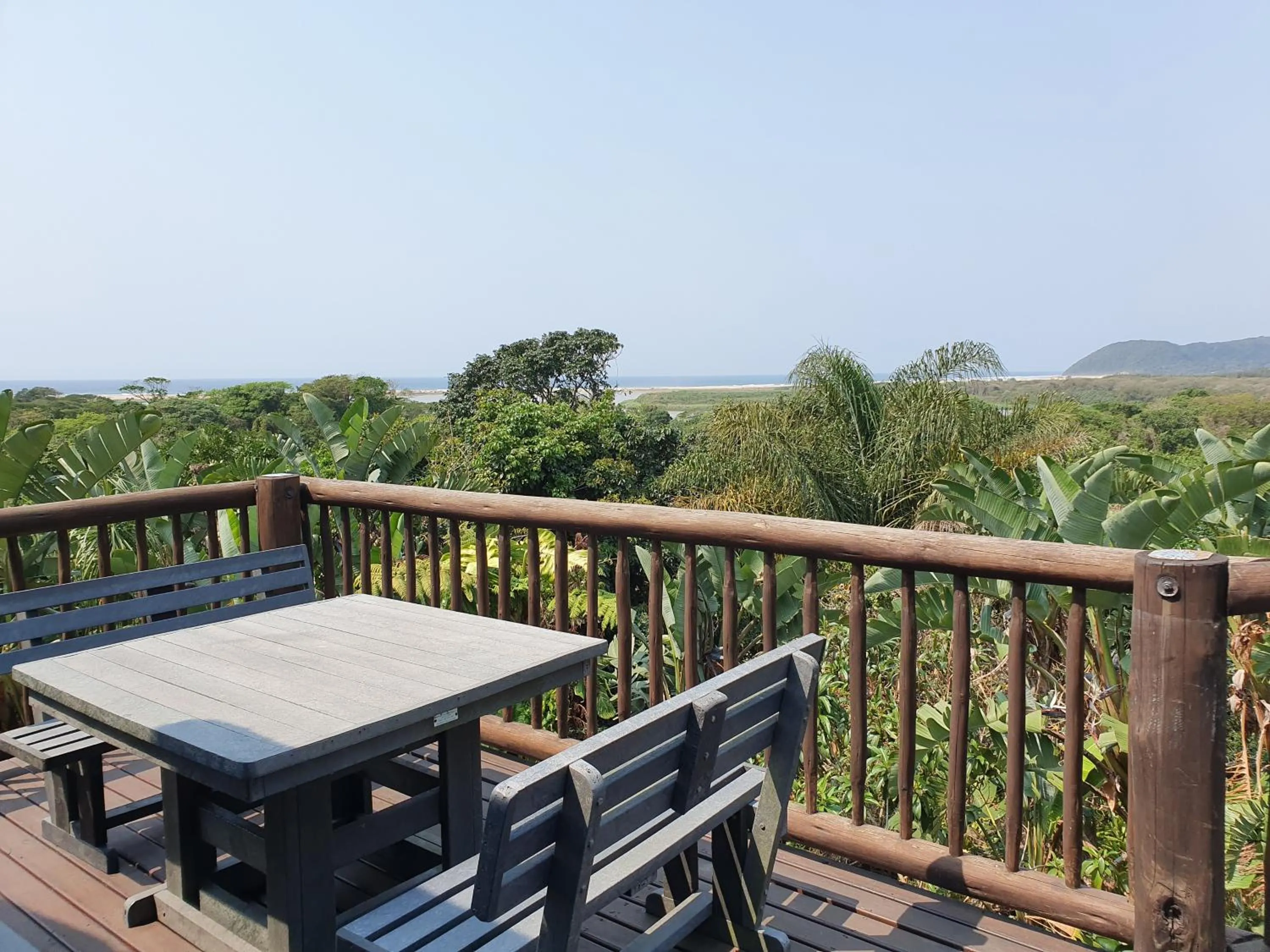 Patio in Ndiza Lodge and Cabanas