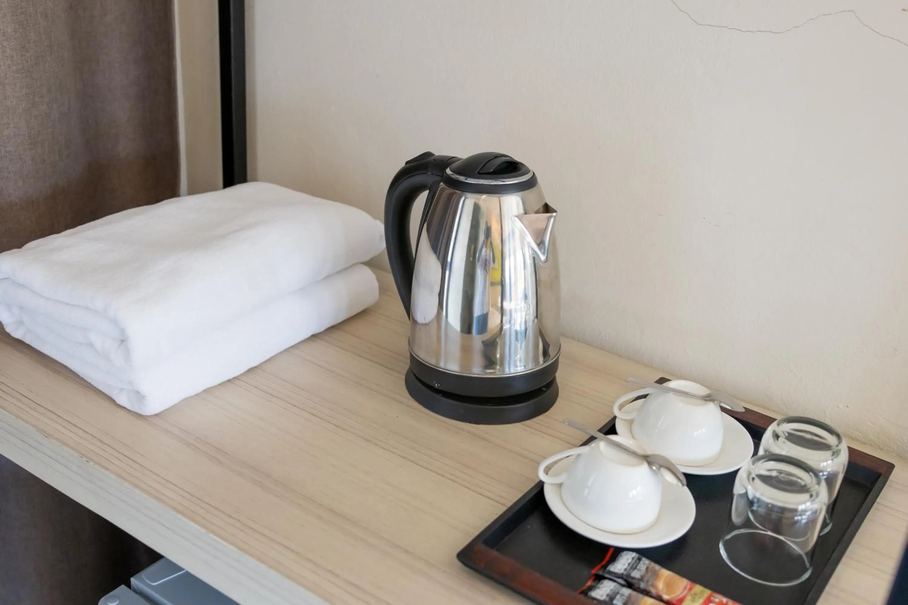 Coffee/tea facilities, Bed in Penpark Place