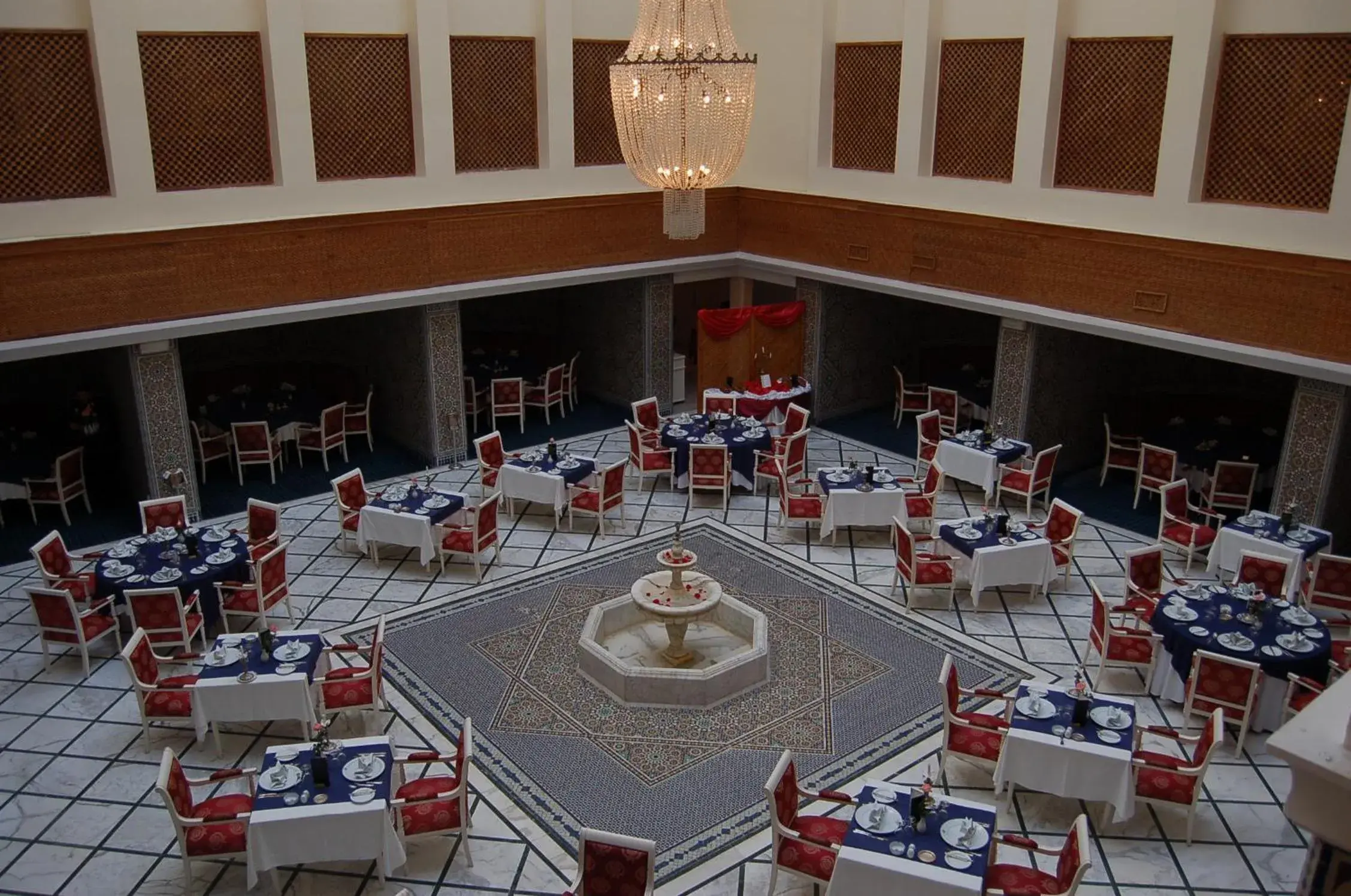 Restaurant/places to eat in Amir Palace Restaurant/places to eat in Amir Palace