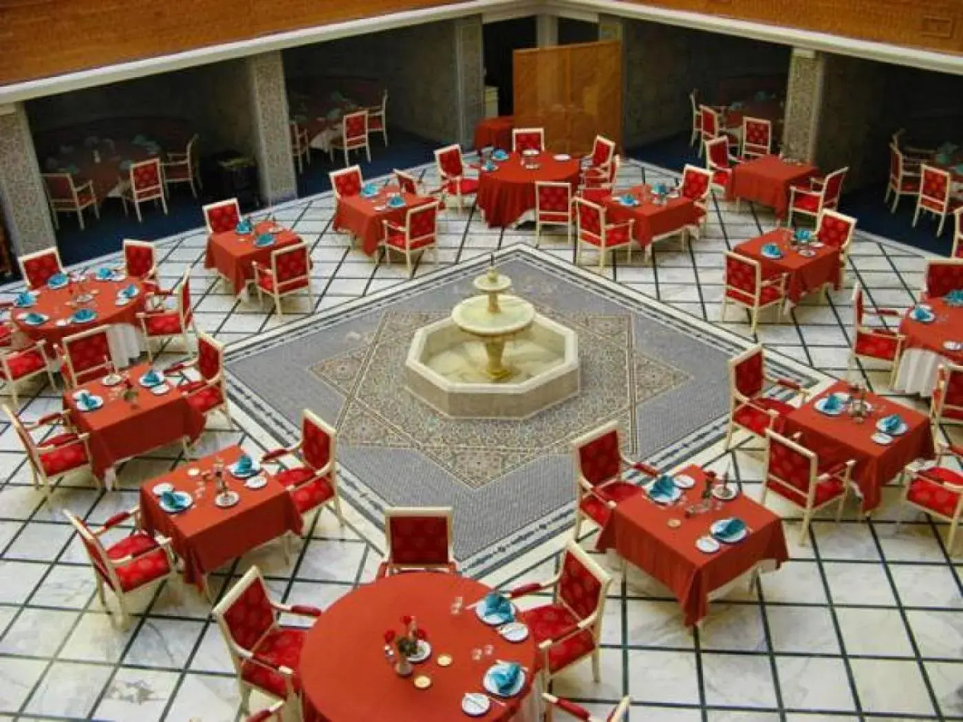 Restaurant/places to eat in Amir Palace Restaurant/places to eat in Amir Palace