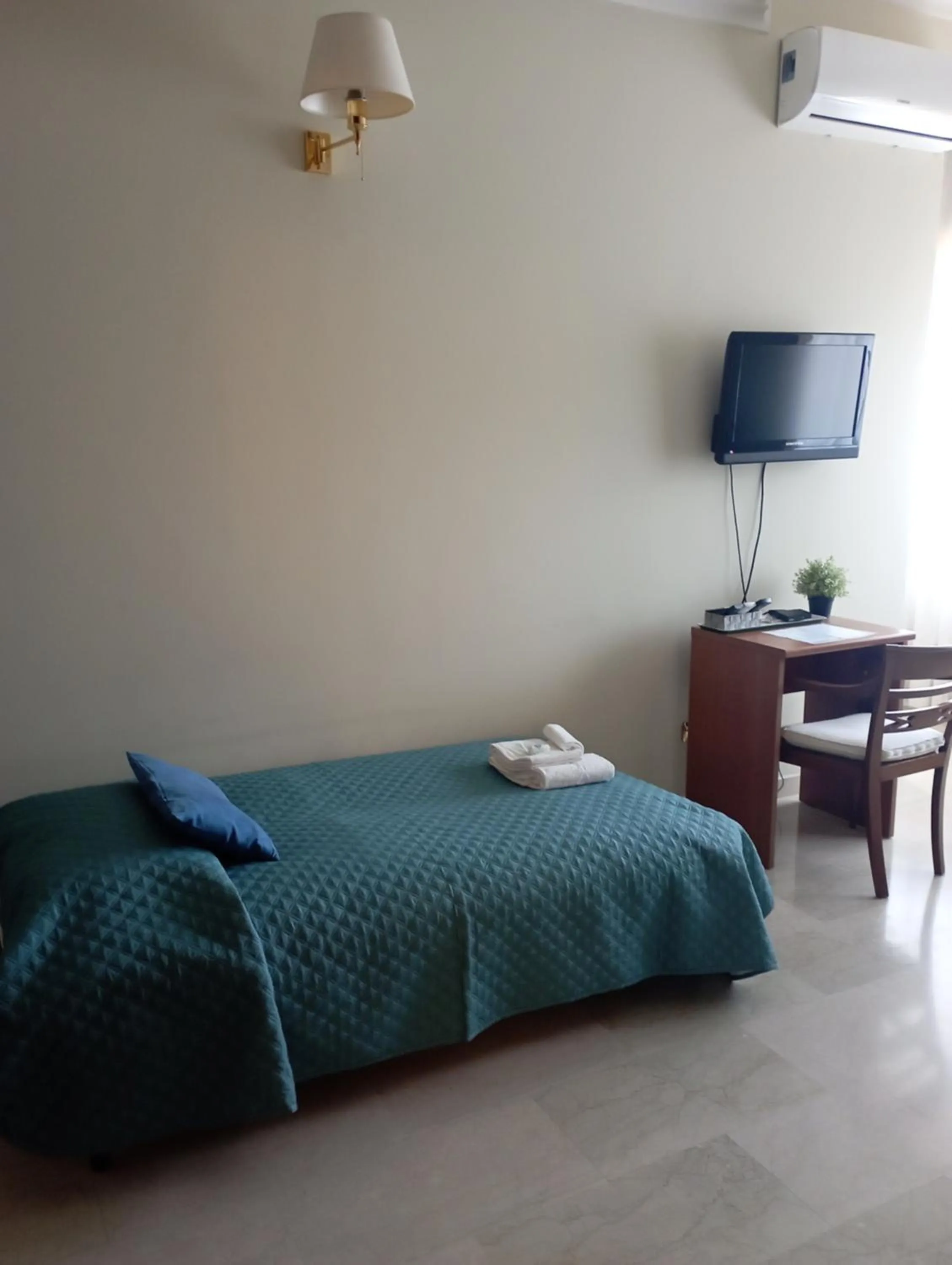 Bedroom, Bed in B&B "Feelgood"