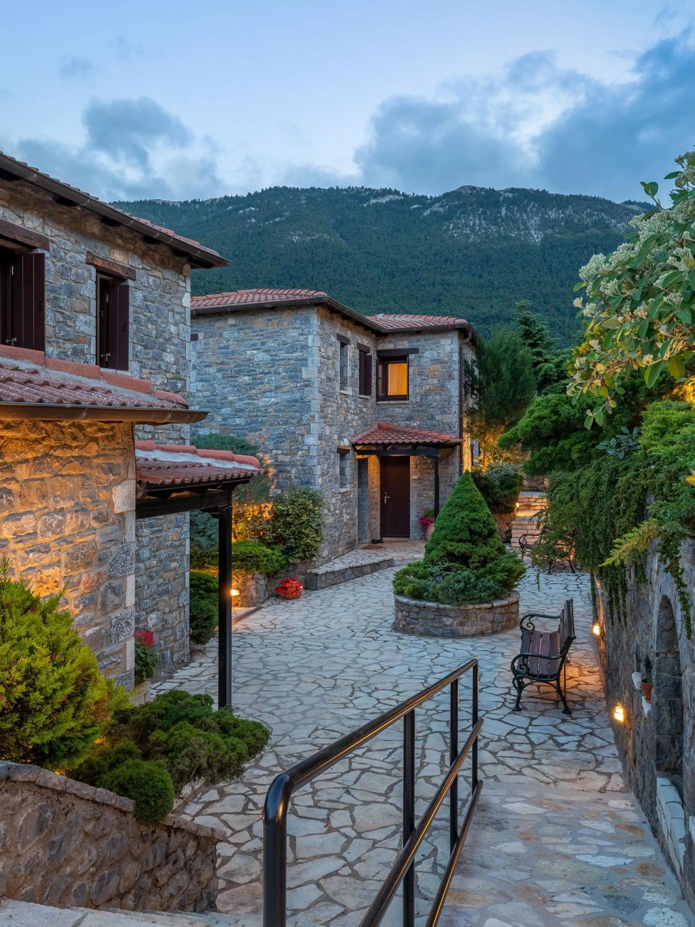 Property building in Ostra Menalon Luxury Suites