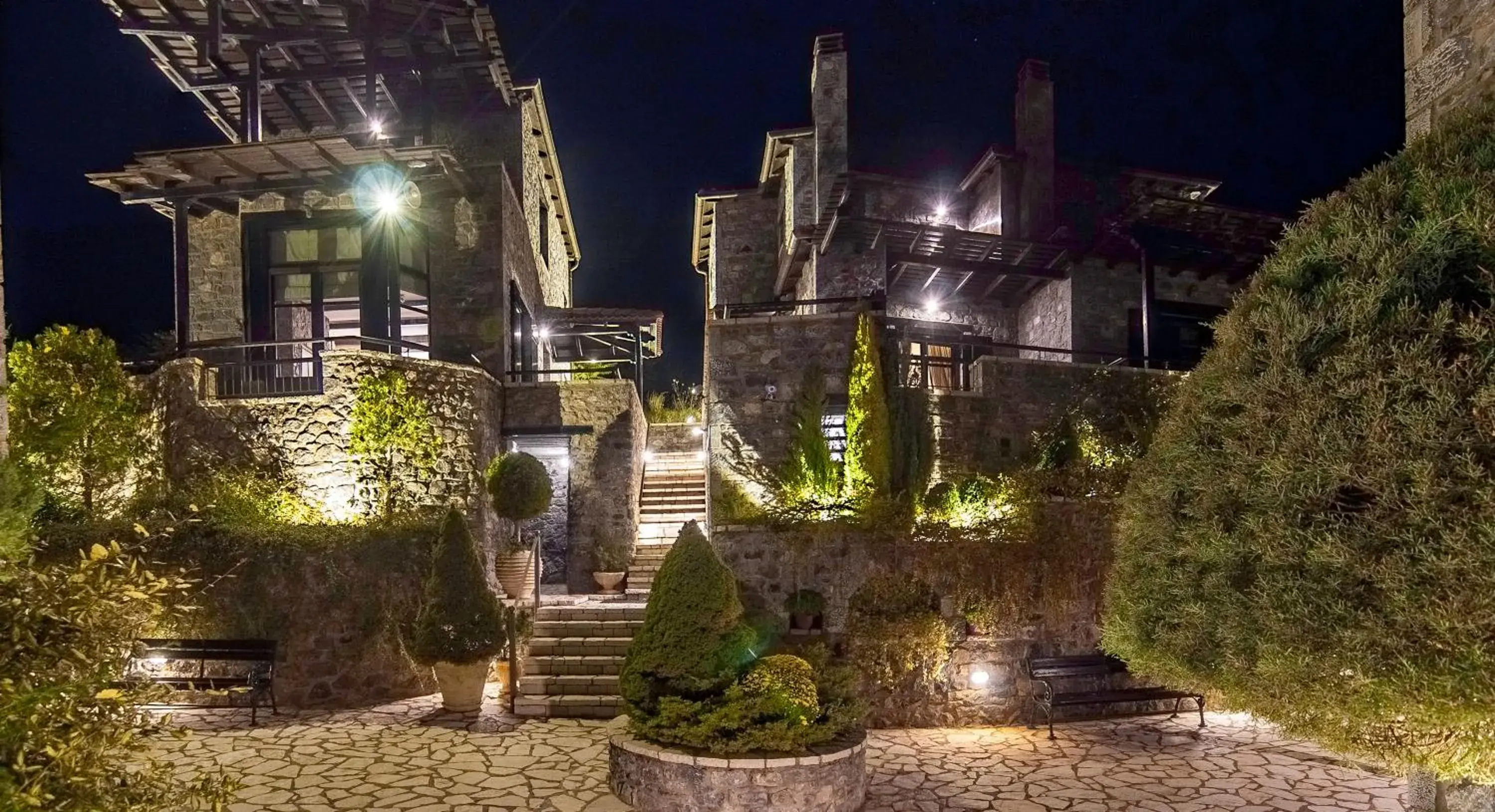 Property building in Ostra Menalon Luxury Suites Property building in Ostra Menalon Luxury Suites