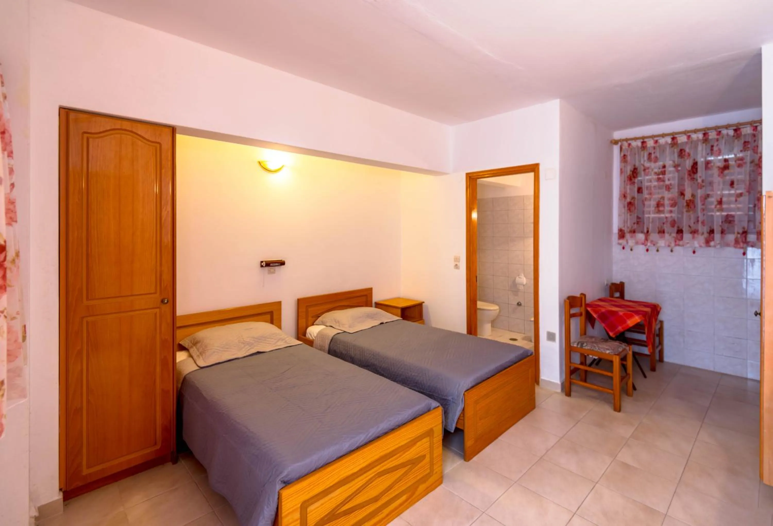 Photo of the whole room in Balaskas Hotel