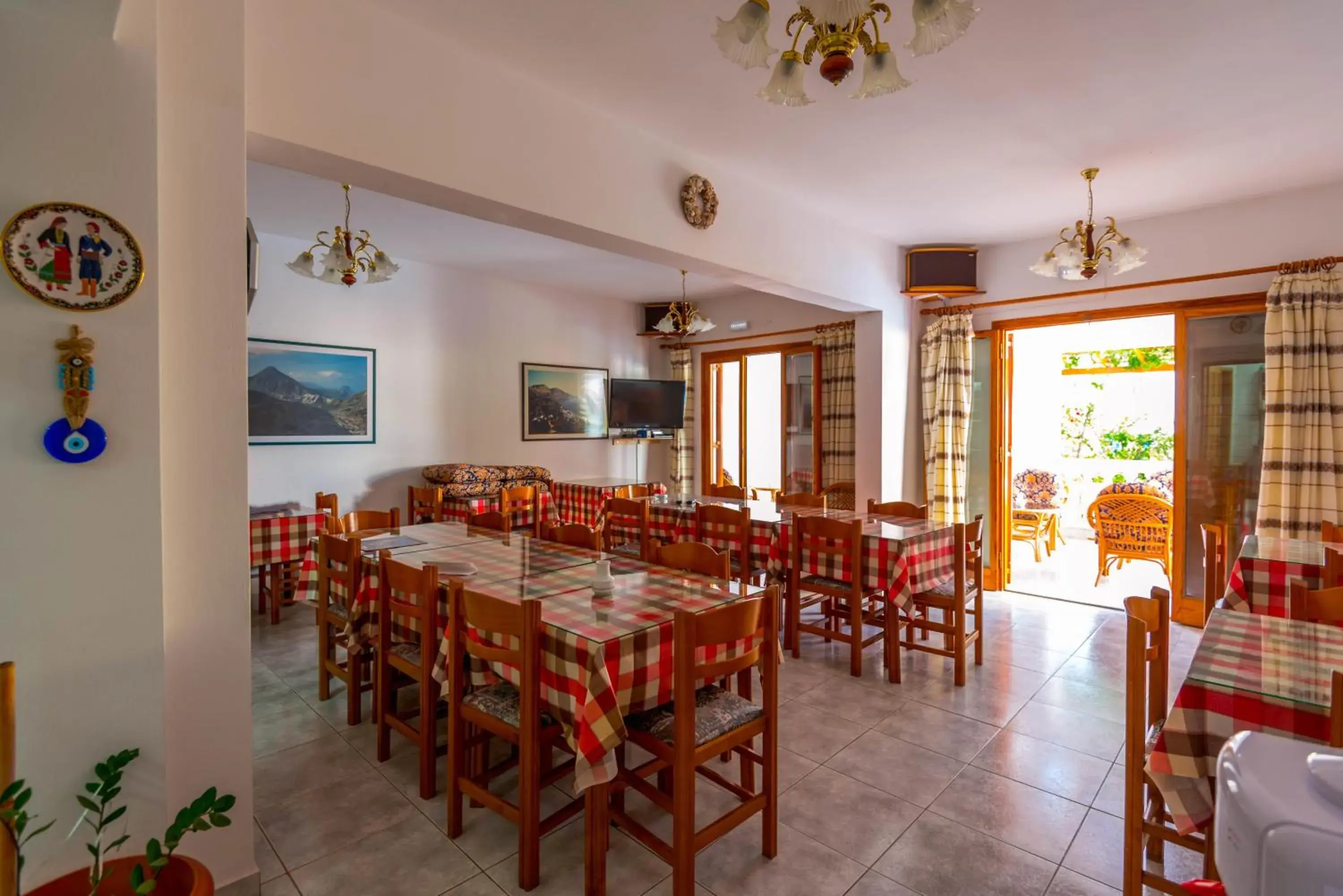 Restaurant/places to eat in Balaskas Hotel Restaurant/places to eat in Balaskas Hotel