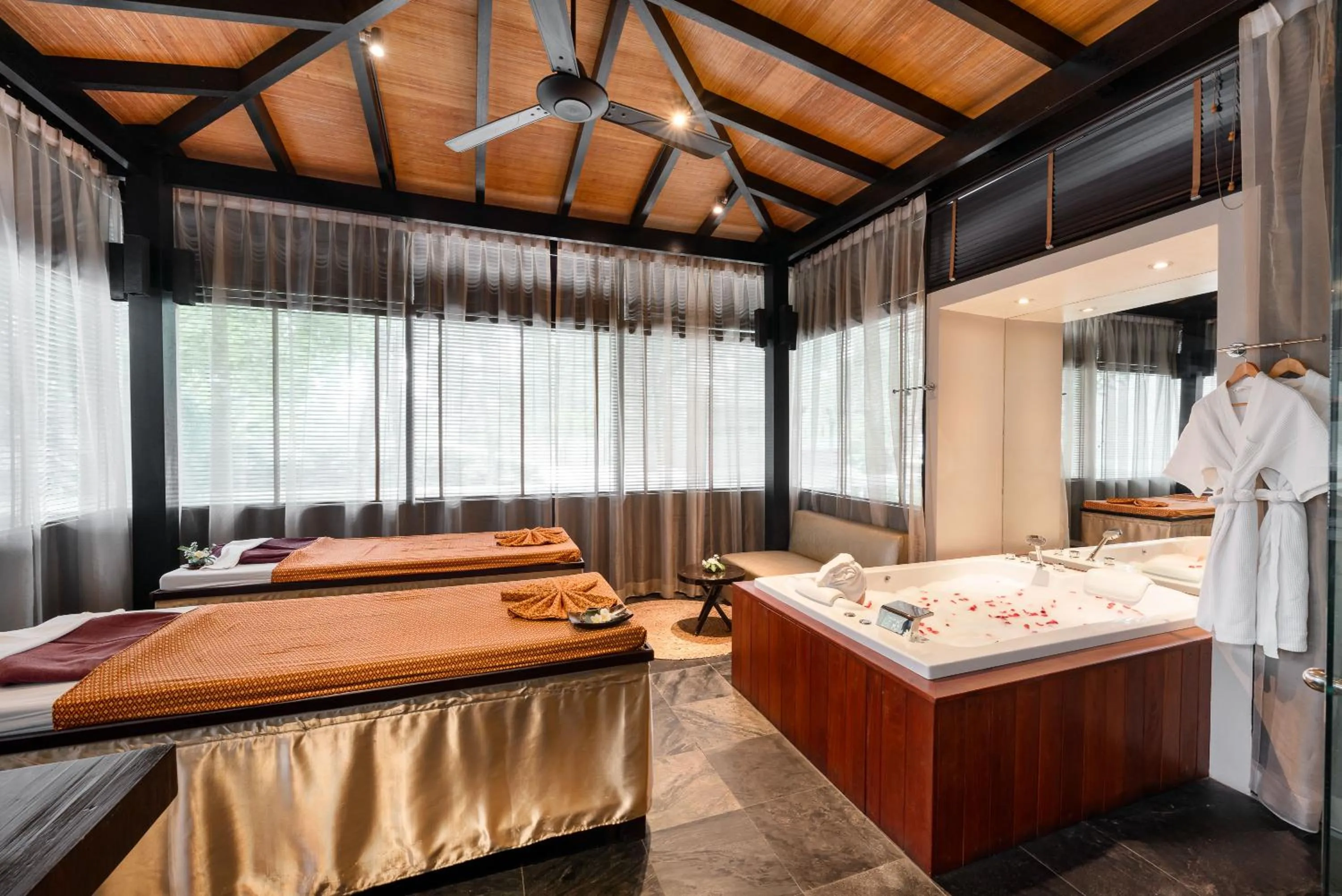 Spa and wellness centre/facilities, Bed in Nikki Beach Resort & Spa Koh Samui
