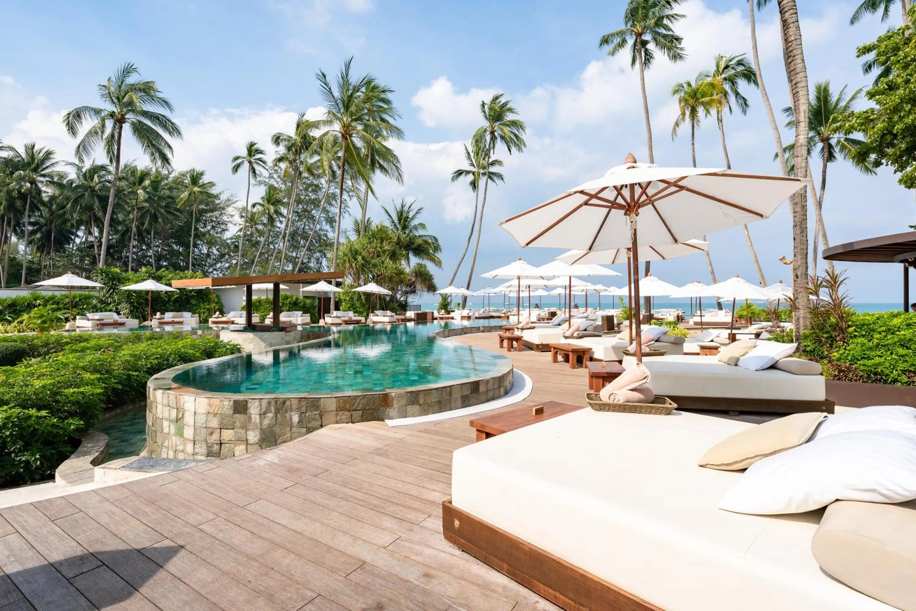 Swimming pool in Nikki Beach Resort & Spa Koh Samui