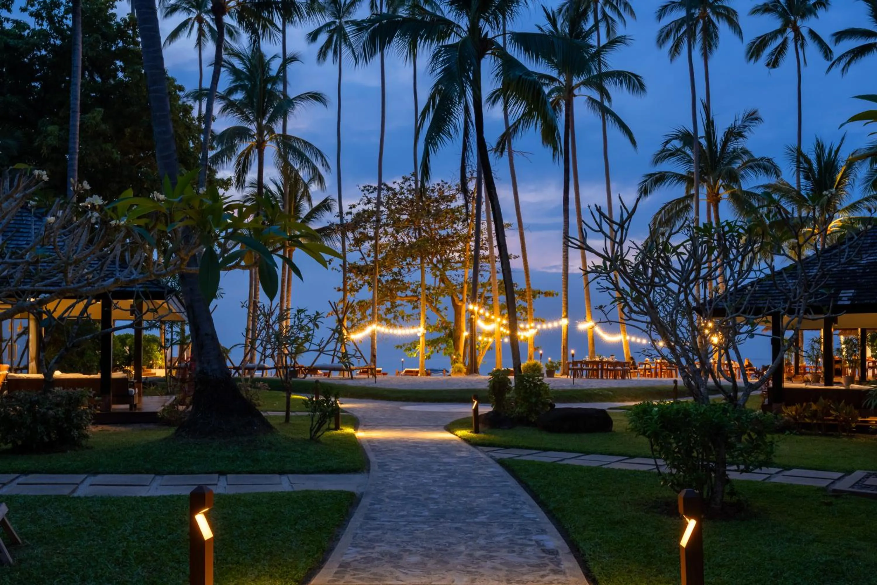Garden in Nikki Beach Resort & Spa Koh Samui