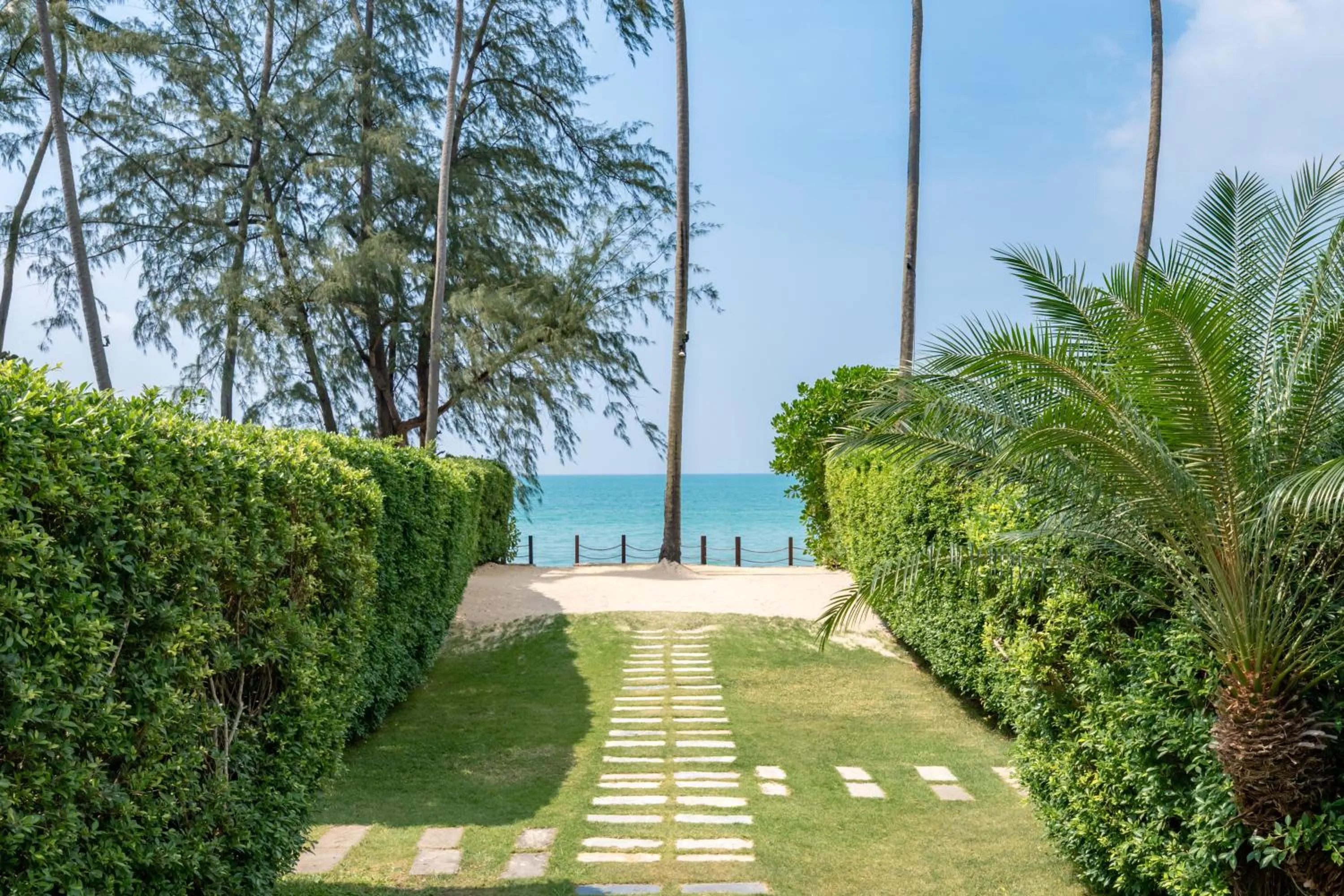 Garden in Nikki Beach Resort & Spa Koh Samui
