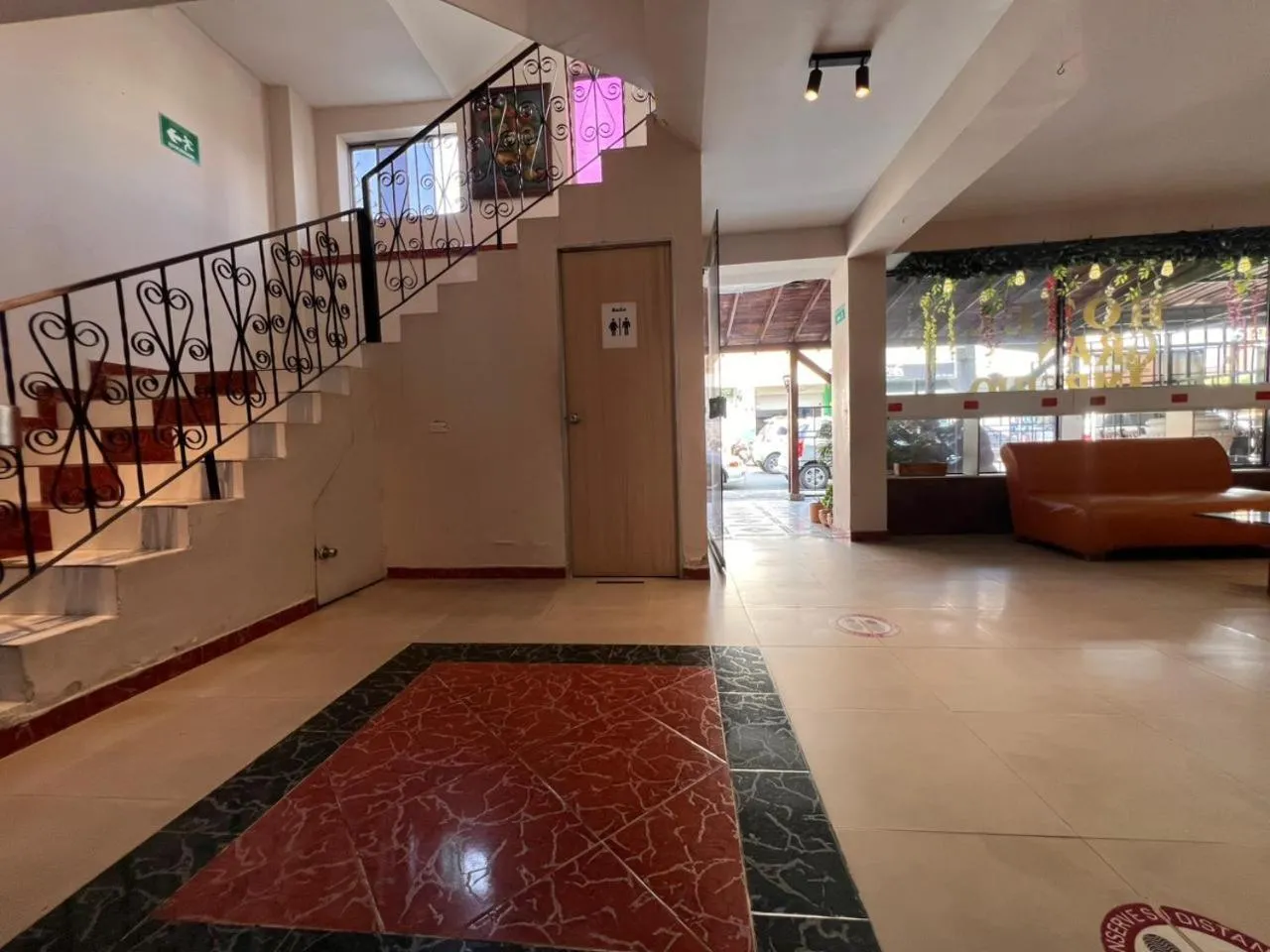 Property building in Hotel Gran Imperio