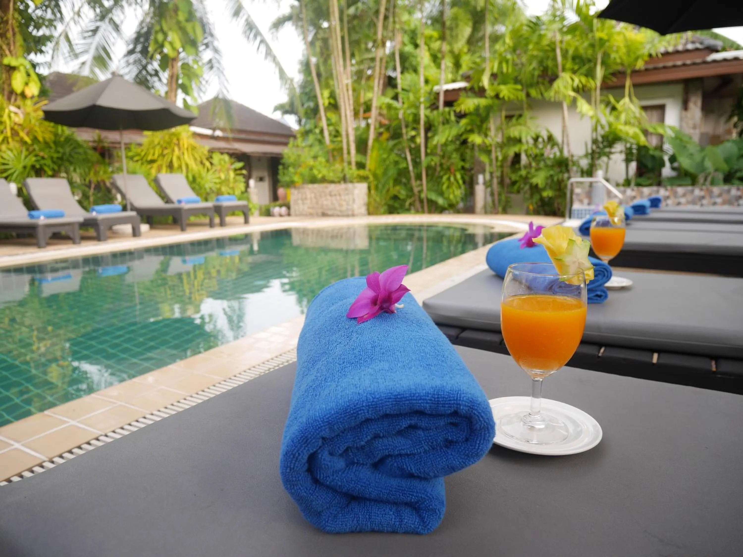 Day in Bangtao Beach Chalet Resort