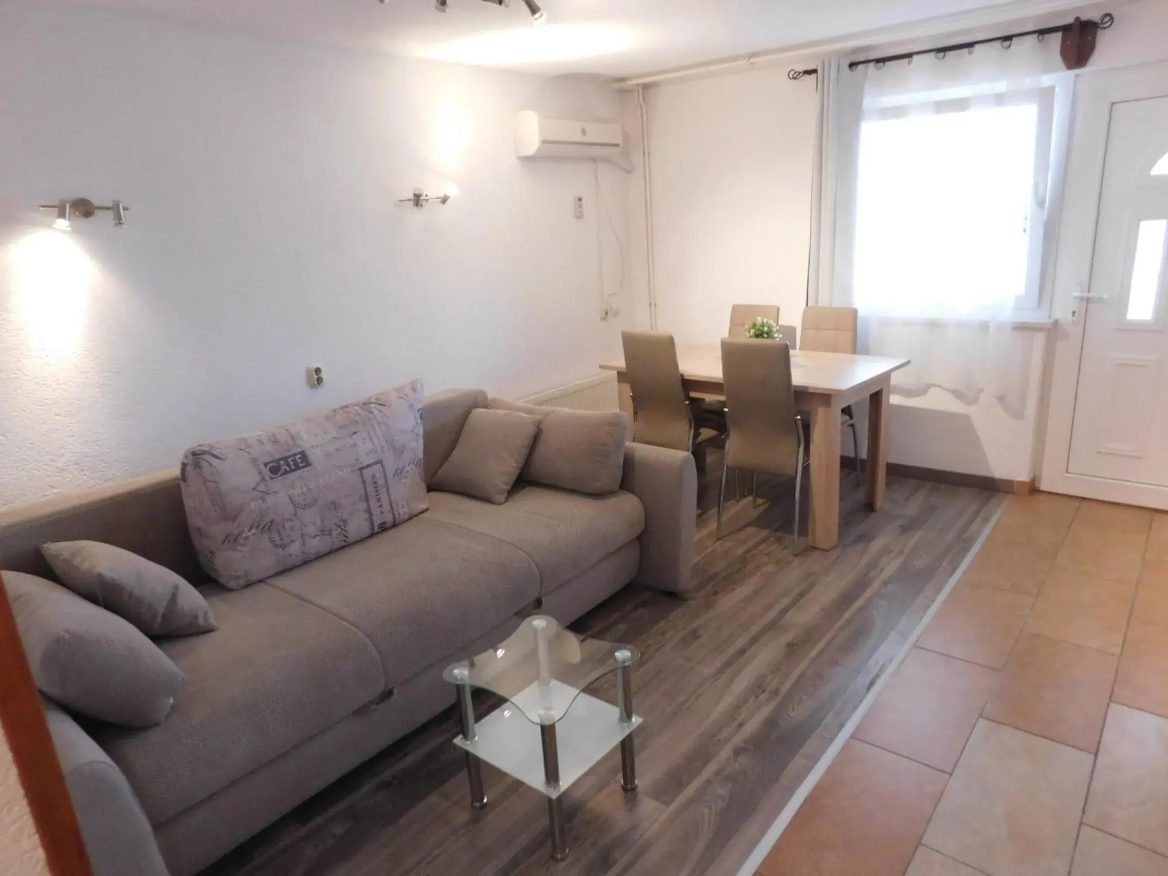 Family Double Room in Guesthouse Sara Family Double Room in Guesthouse Sara