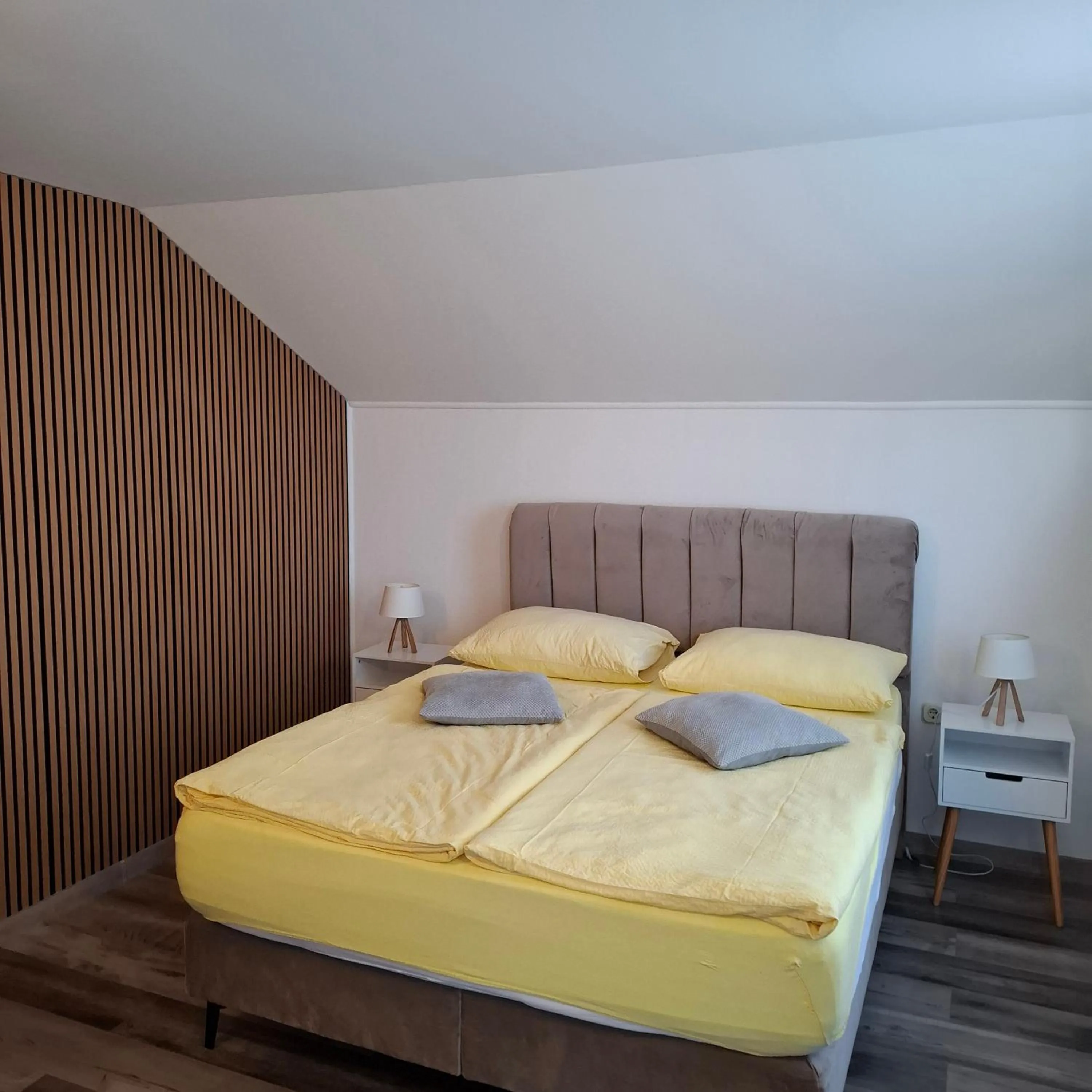 Bedroom, Bed in Guesthouse Sara