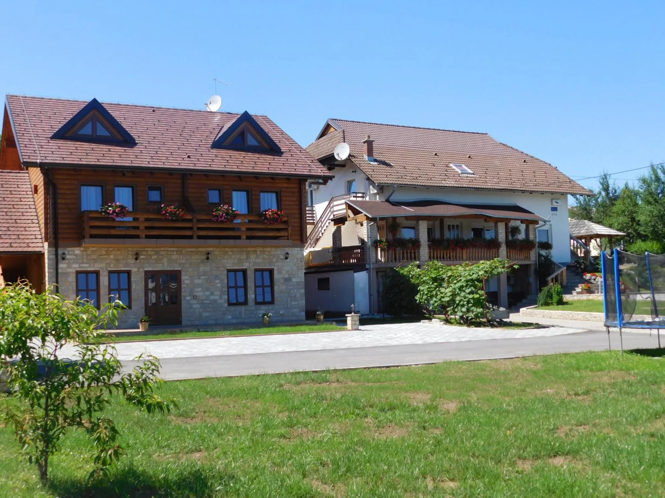 Property building in Guesthouse Sara