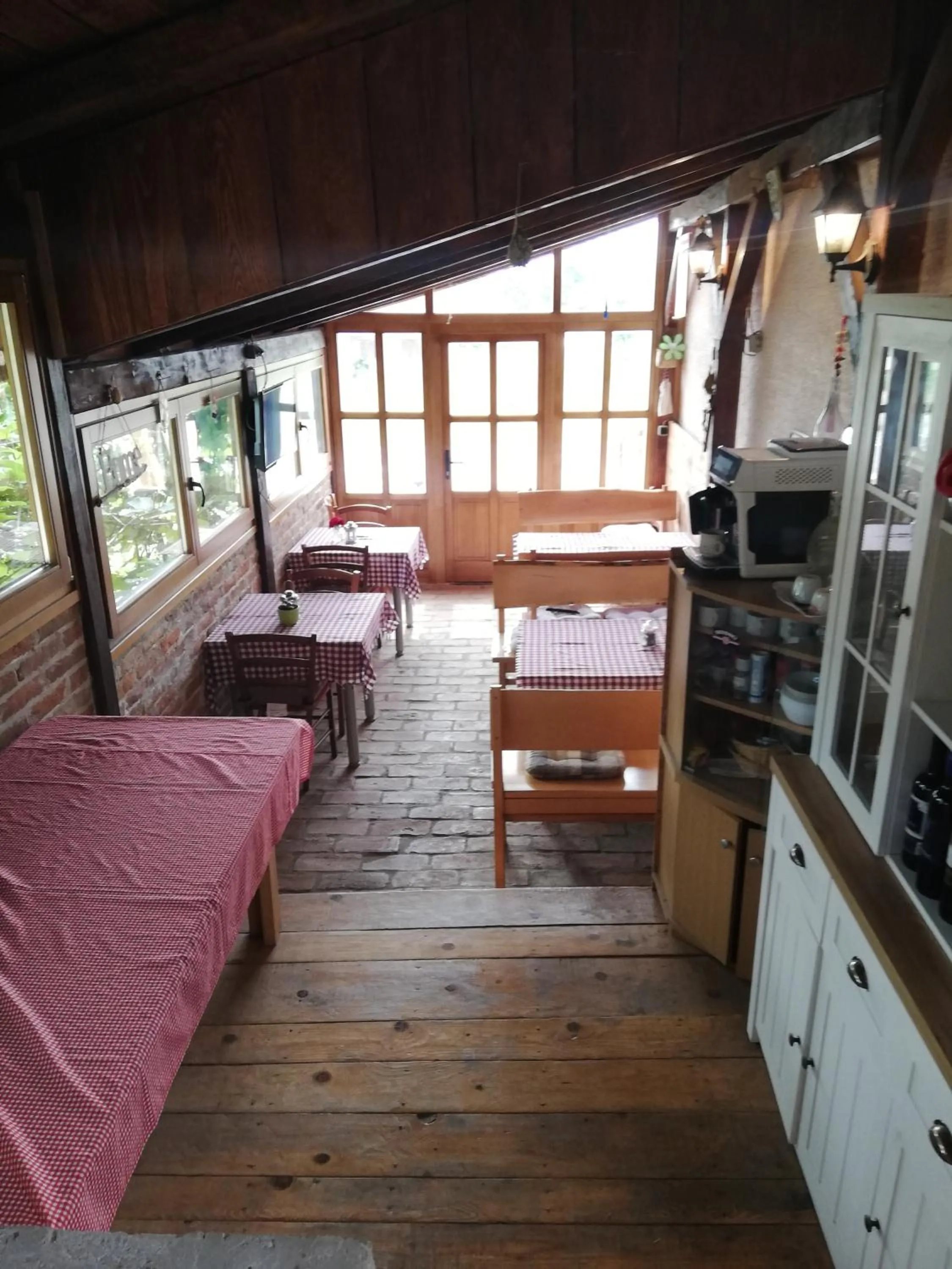 Restaurant/places to eat, Bed in Apartments Kristic