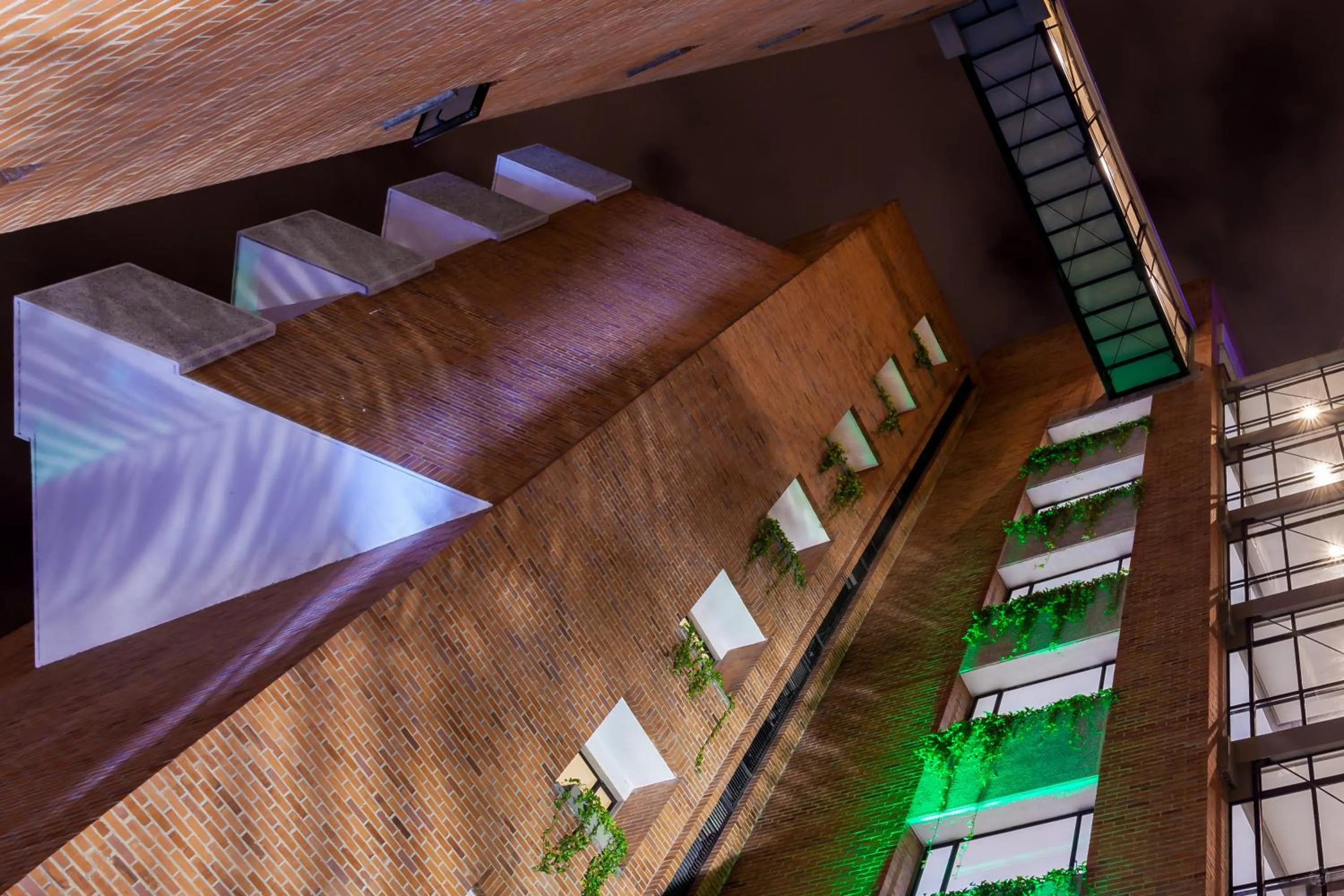 Area and facilities in Sonesta Hotel Cali