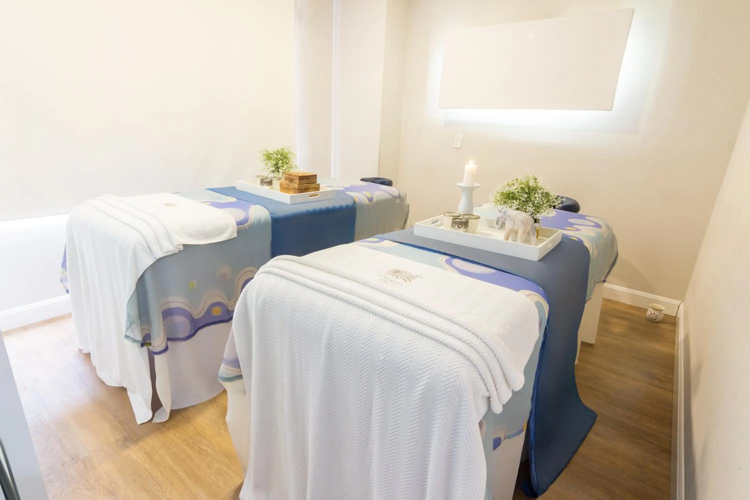 Massage, Bed in Sonesta Hotel Cali
