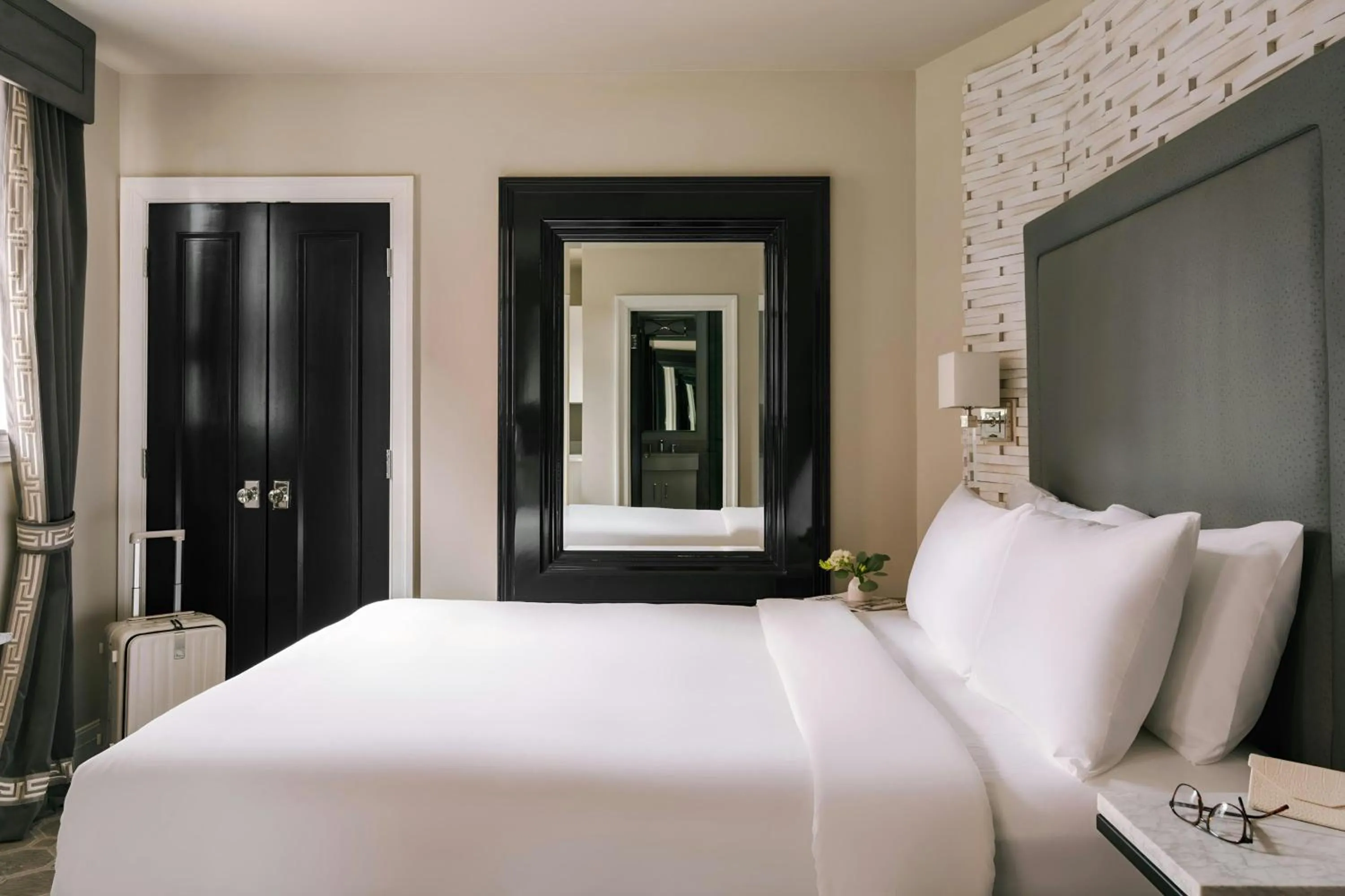 Bedroom, Bed in No. 284 Back Bay Hotel, Sonder by Marriott Bonvoy