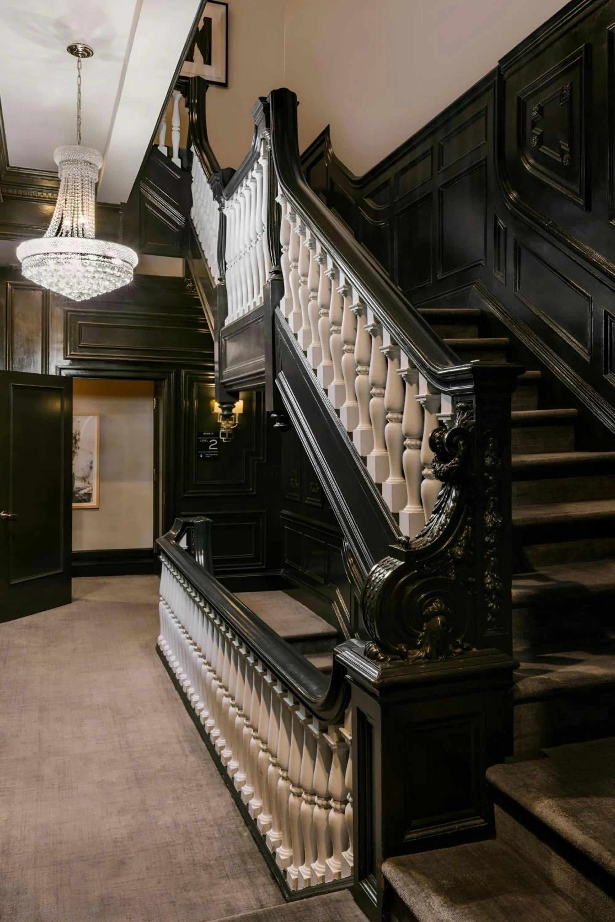 Lobby or reception in No. 284 Back Bay Hotel, Sonder by Marriott Bonvoy