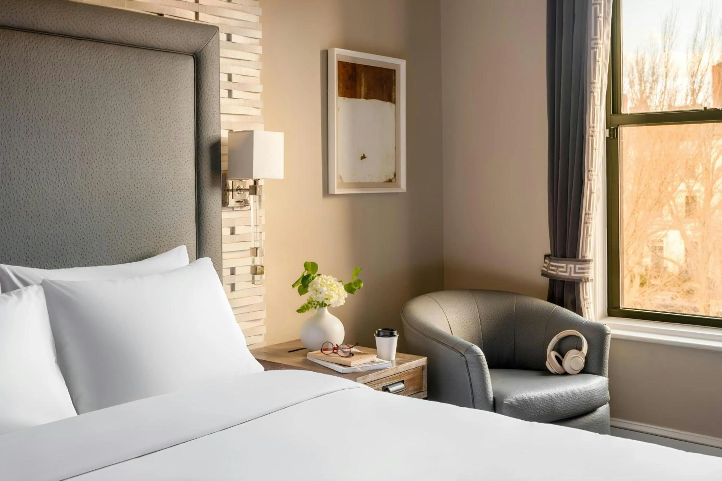 Bedroom, Bed in No. 284 Back Bay Hotel, Sonder by Marriott Bonvoy