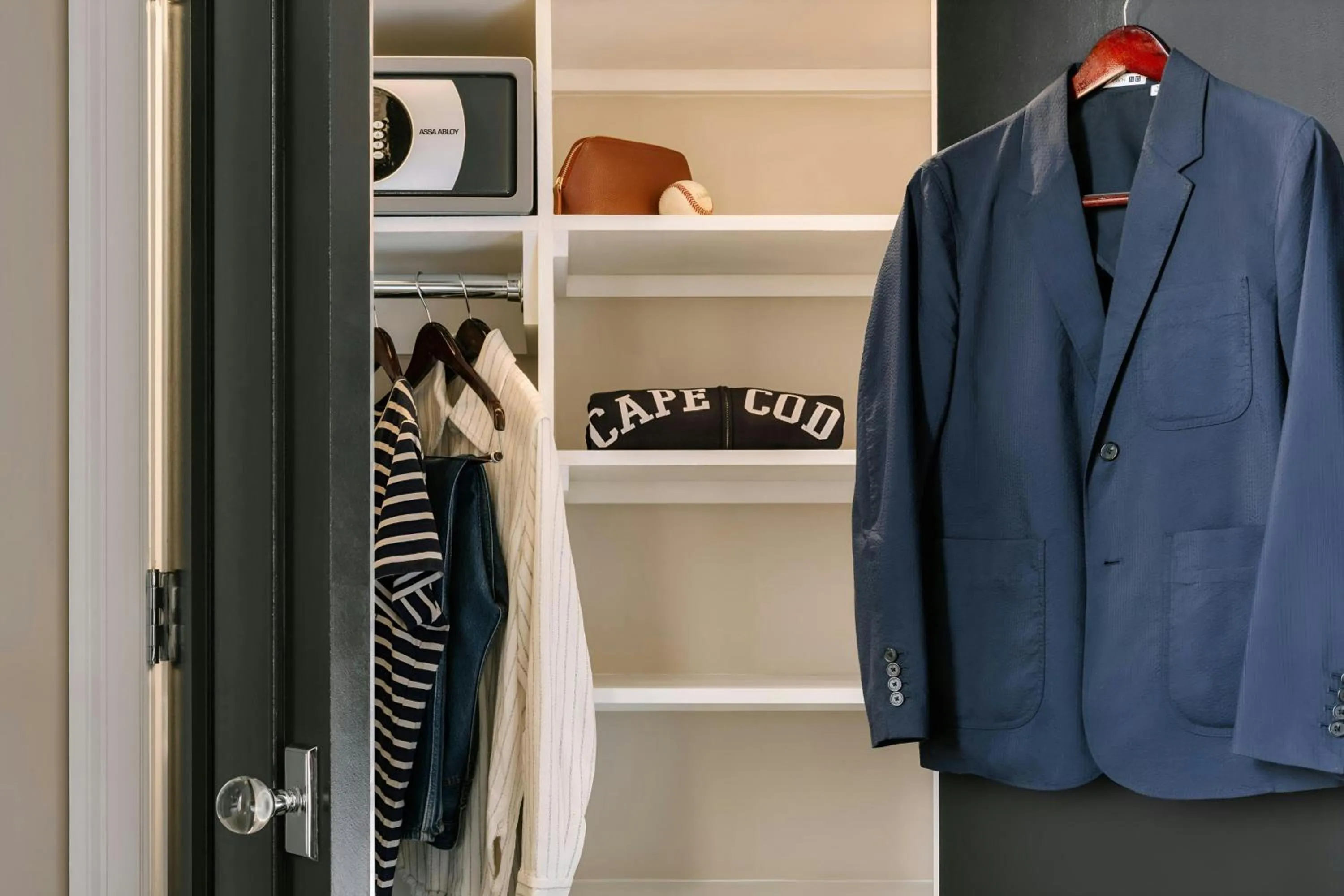 Bedroom in No. 284 Back Bay Hotel, Sonder by Marriott Bonvoy