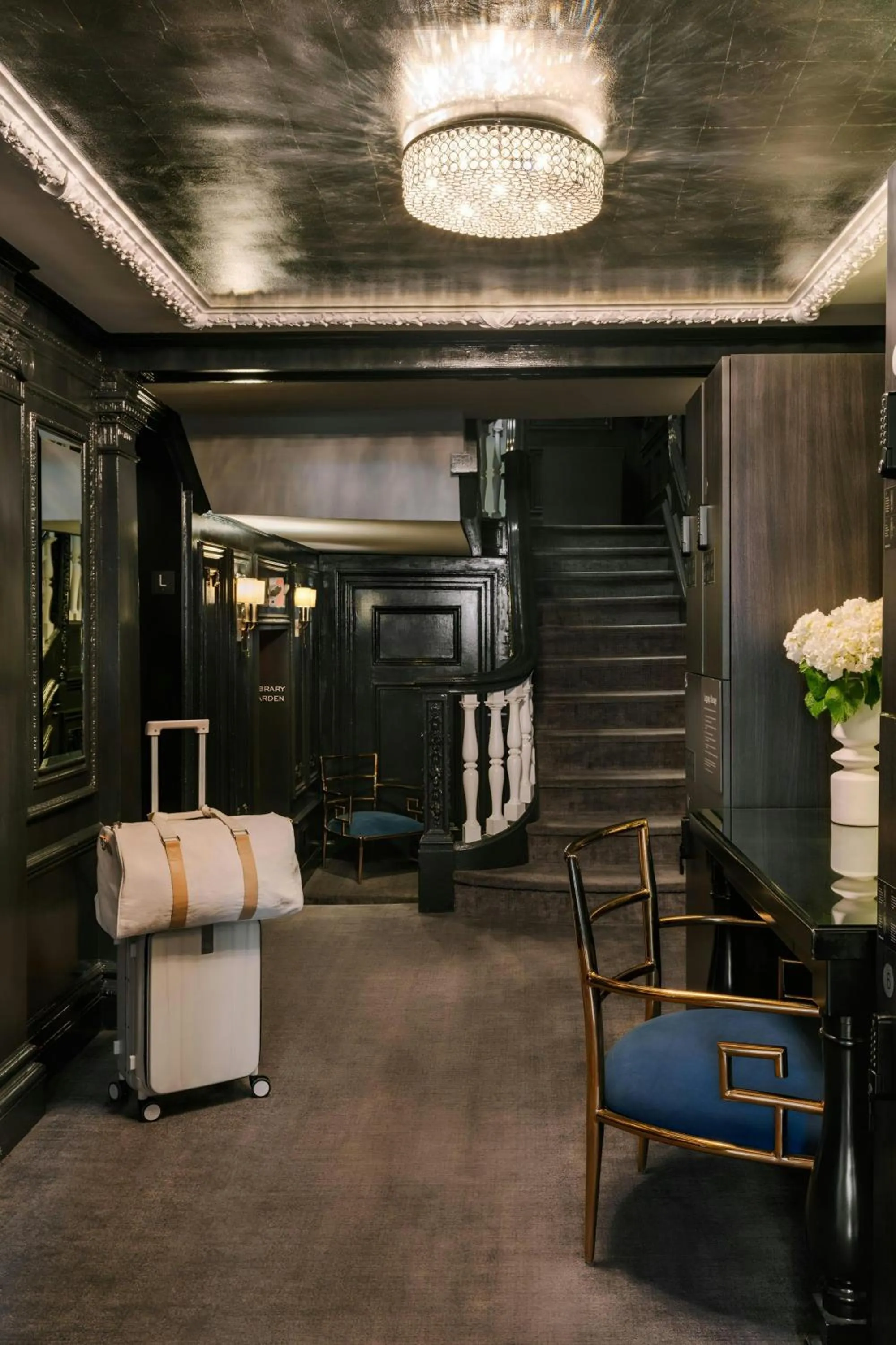 Lobby or reception in No. 284 Back Bay Hotel, Sonder by Marriott Bonvoy