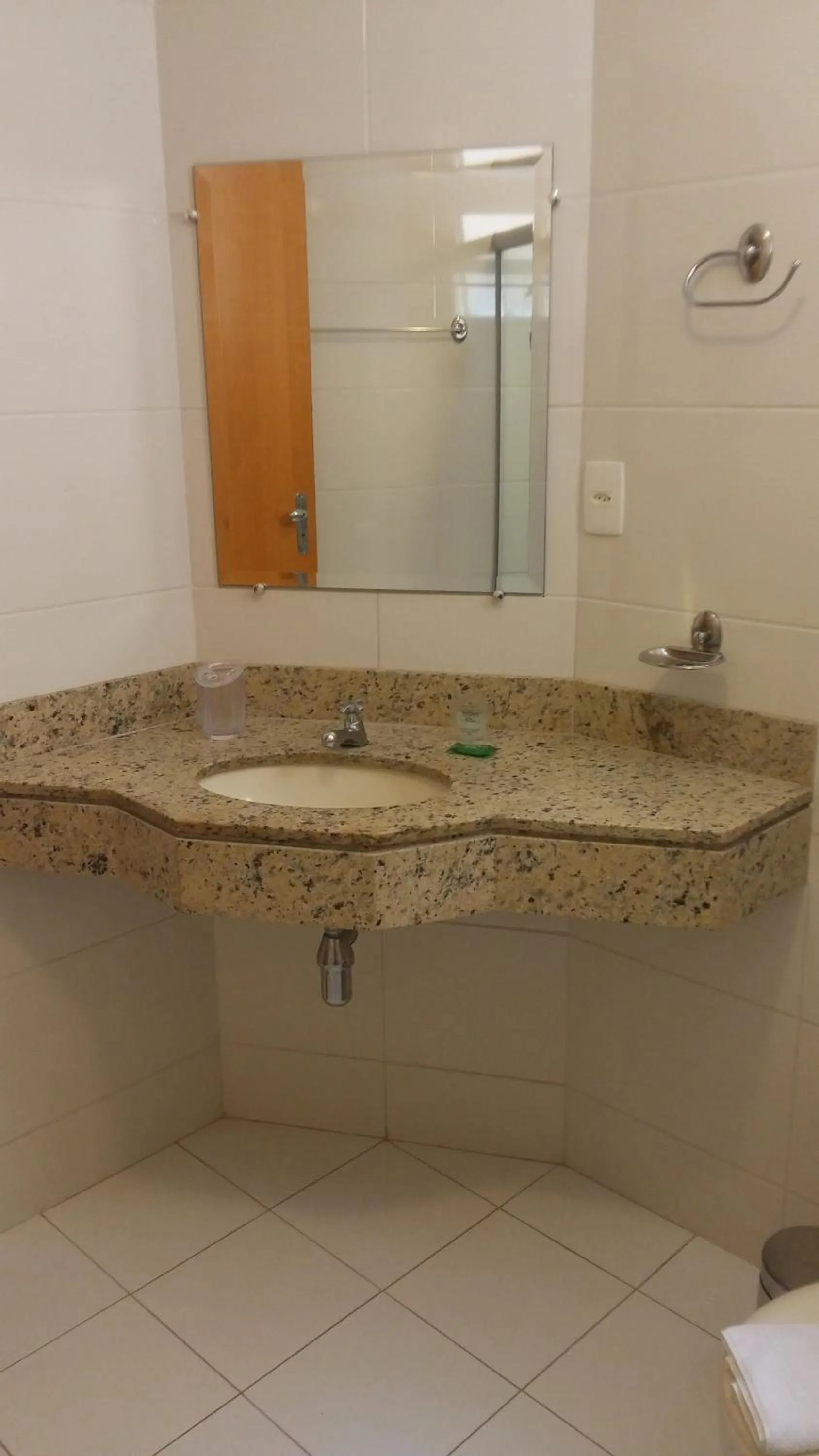 Bathroom in Executivo Hotel