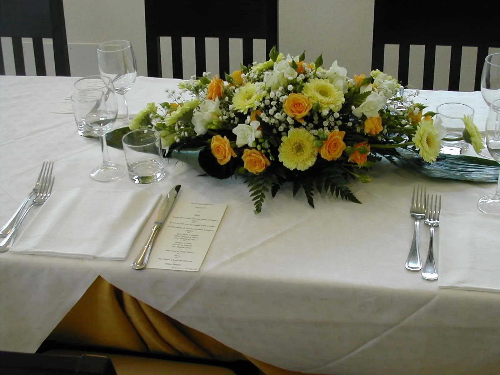 Restaurant/places to eat in Hotel Flora
