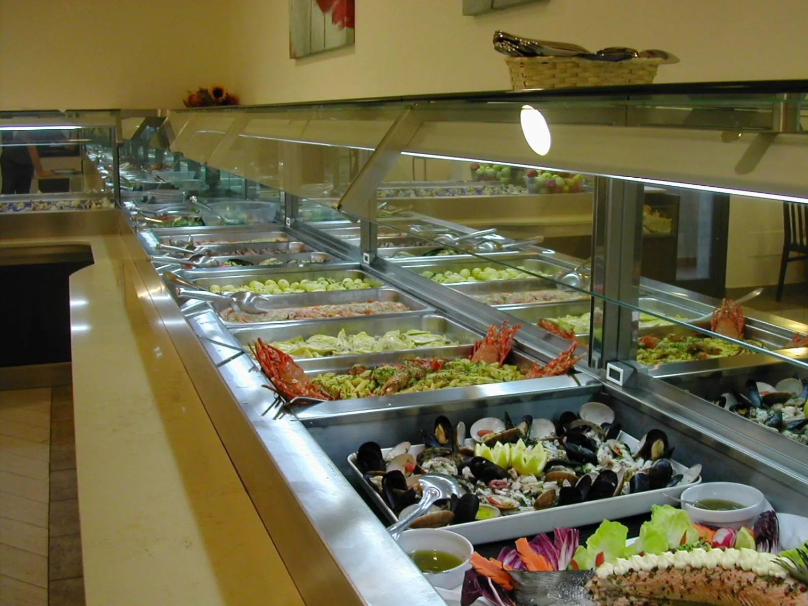 Food in Hotel Flora