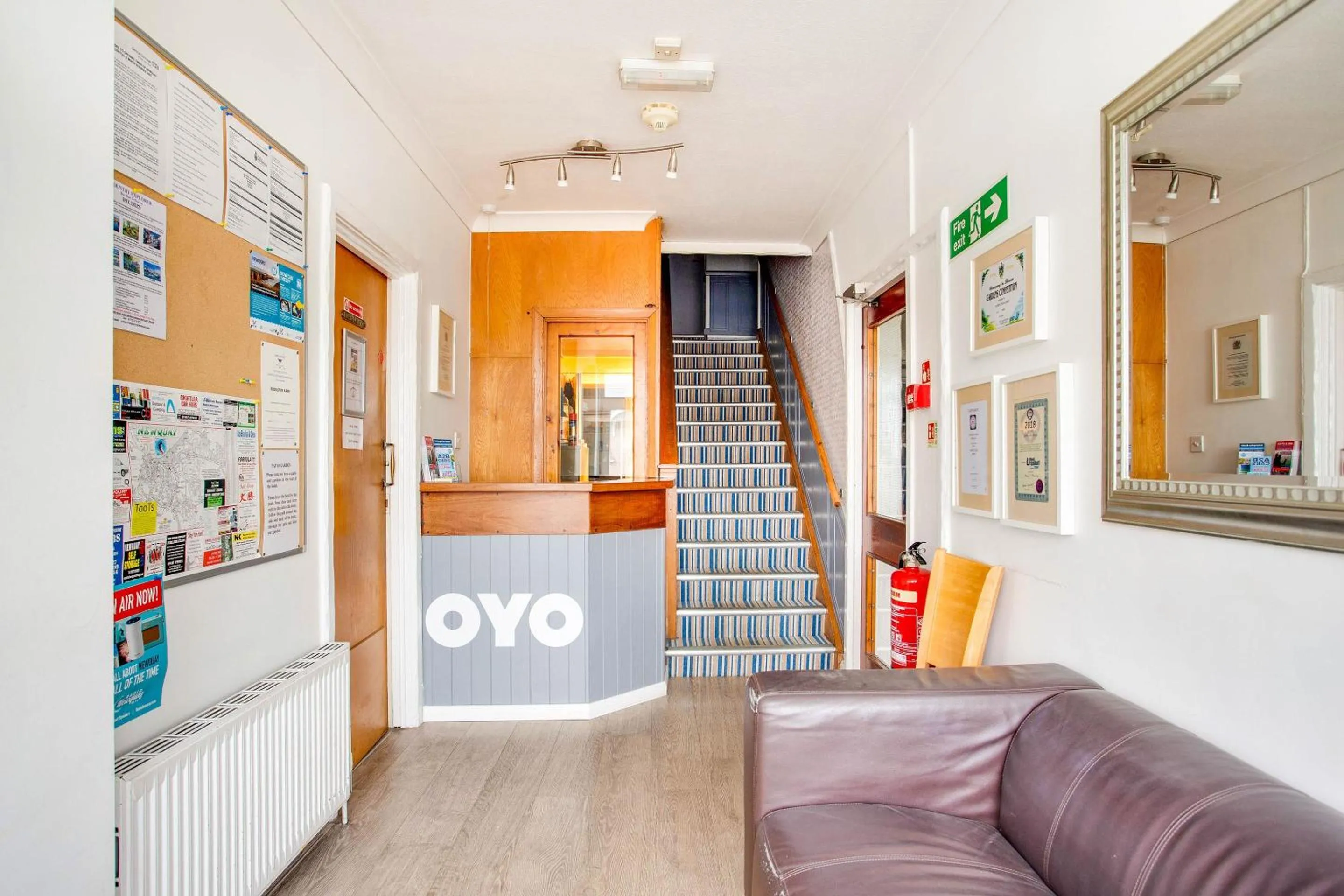 Lobby or reception in OYO Godolphin Arms Hotel