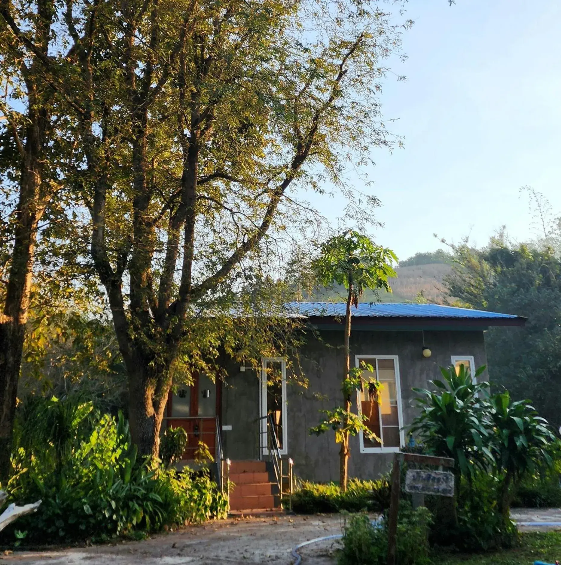 Family Room with Mountain View in Rimtharnn Homestay Maewin Family Room with Mountain View in Rimtharnn Homestay Maewin