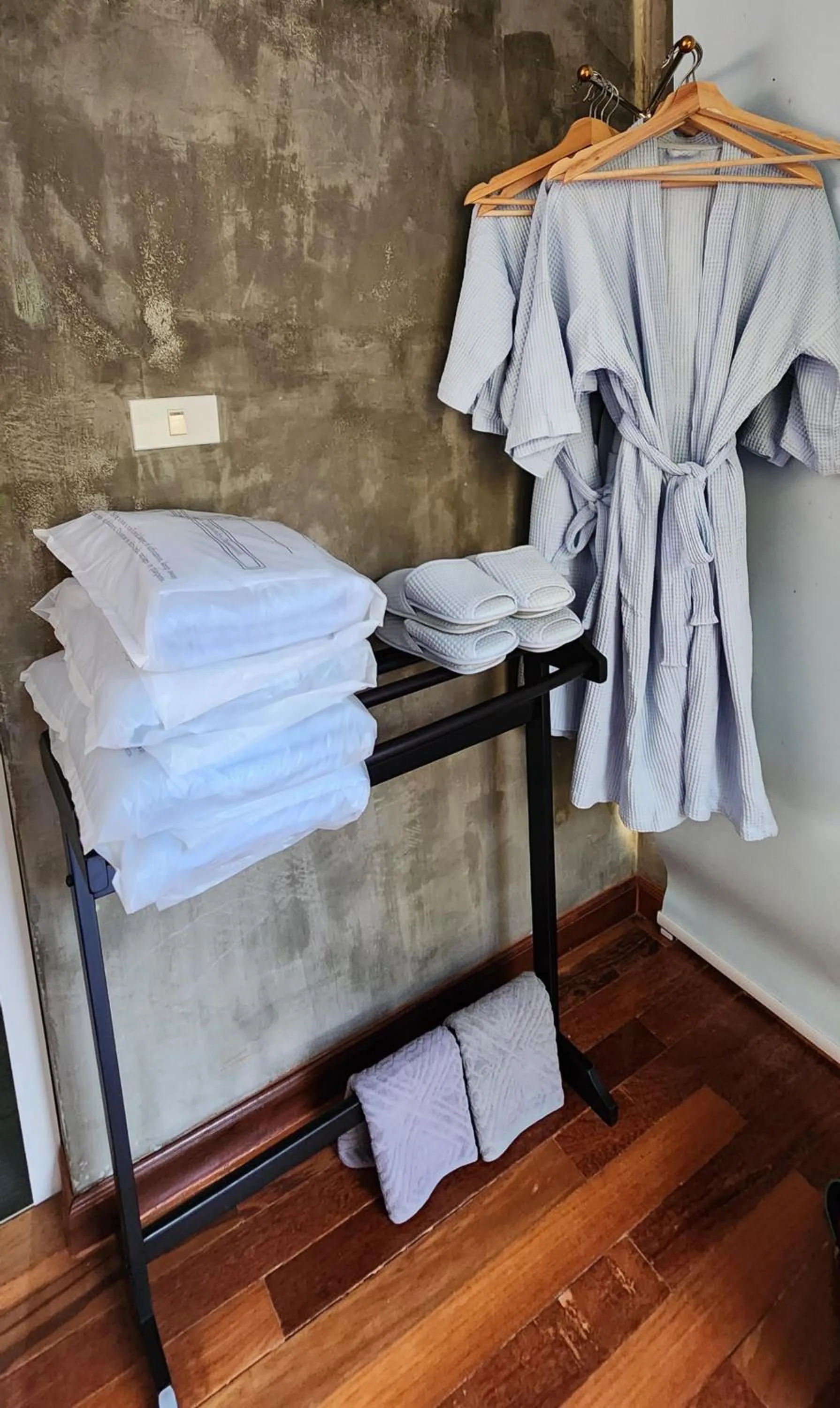 Rimtharnn Homestay Maewin