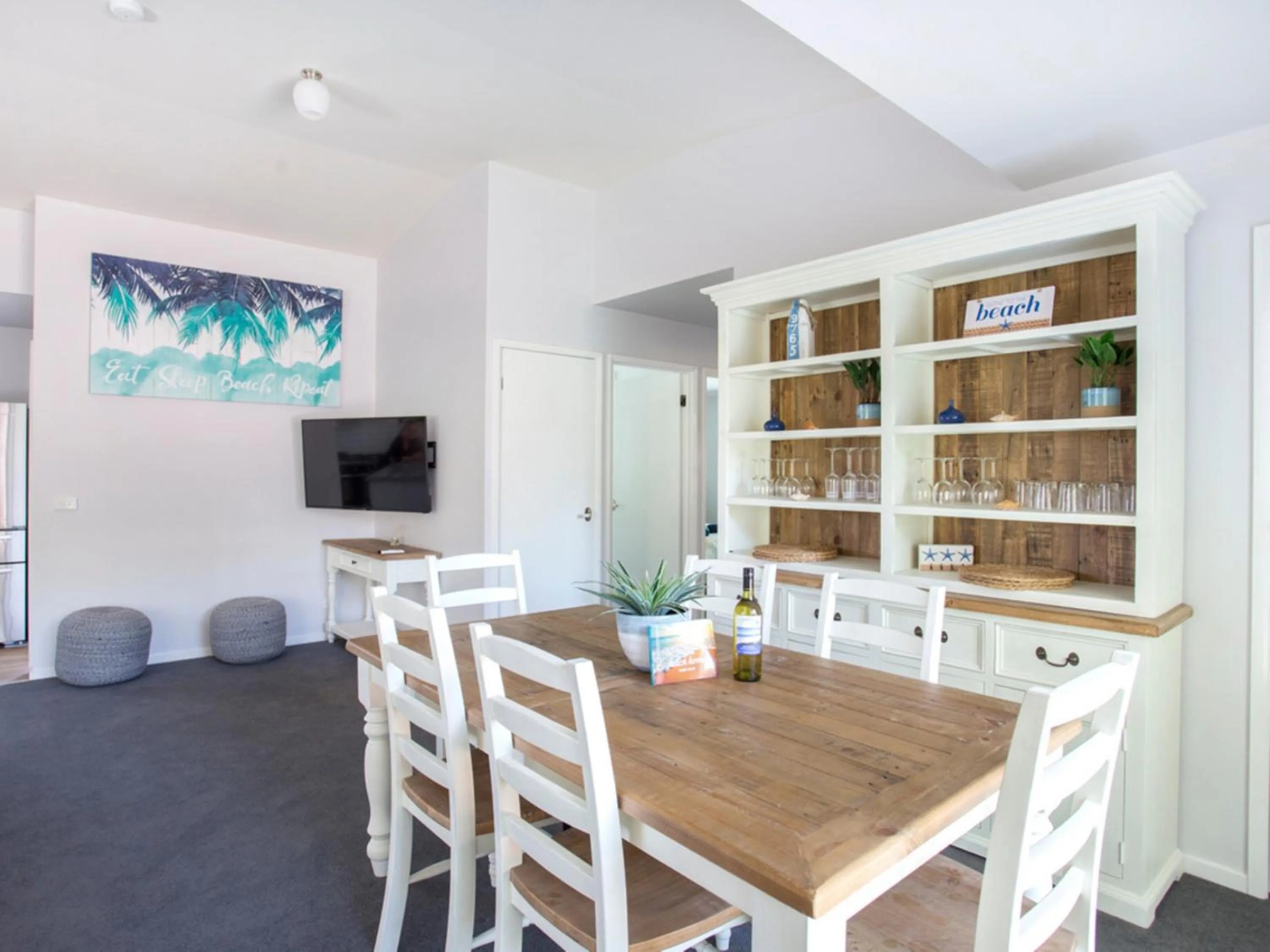 Food and drinks in Fairway Haven Getaway