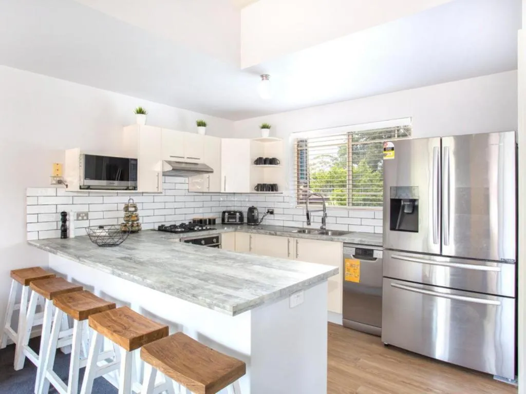 Kitchen or kitchenette in Fairway Haven Getaway