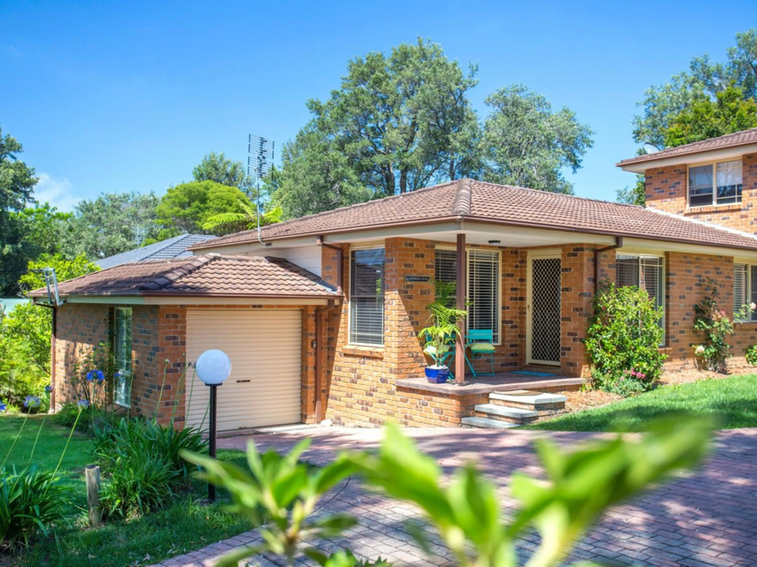 Property building in Fairway Haven Getaway