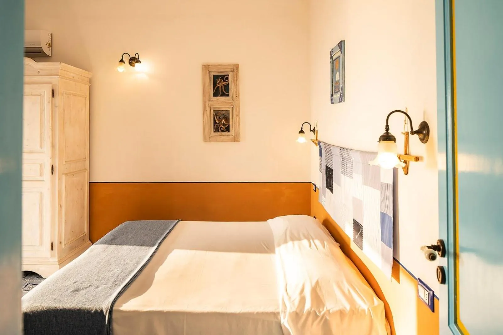 Bed in Hotel Mamma Santina