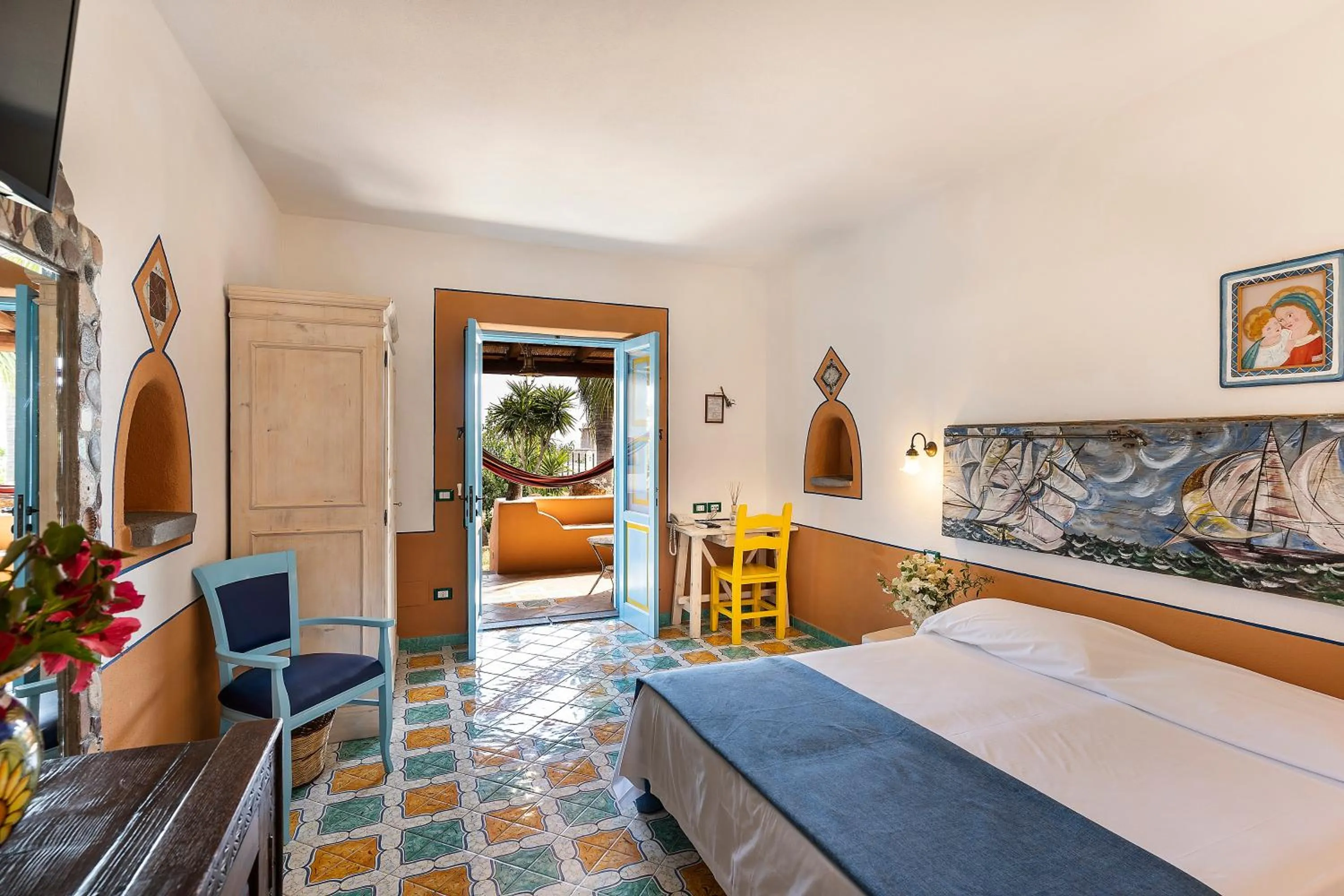 Bed in Hotel Mamma Santina